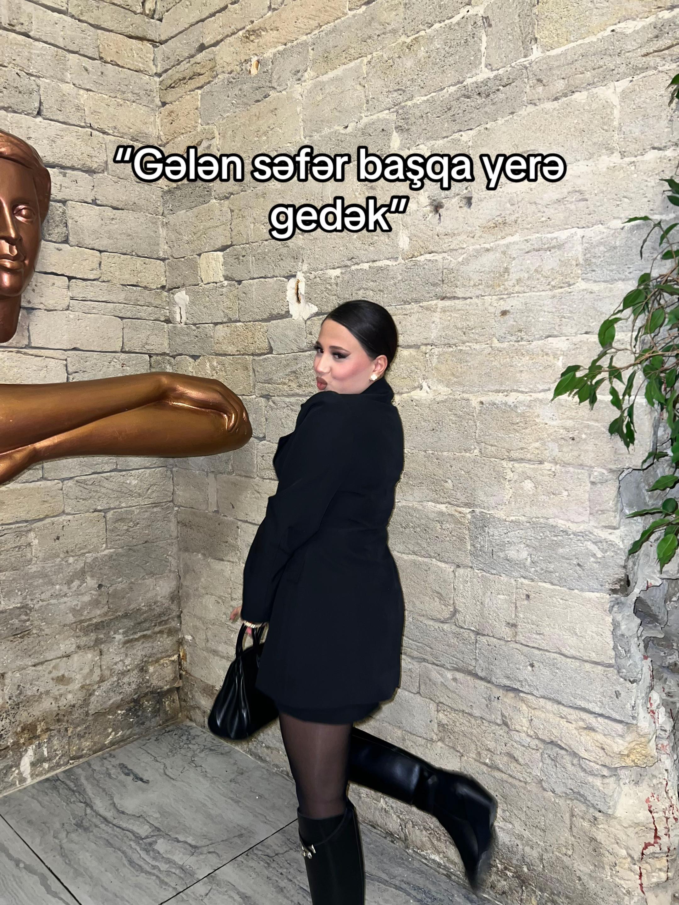 @🦂
