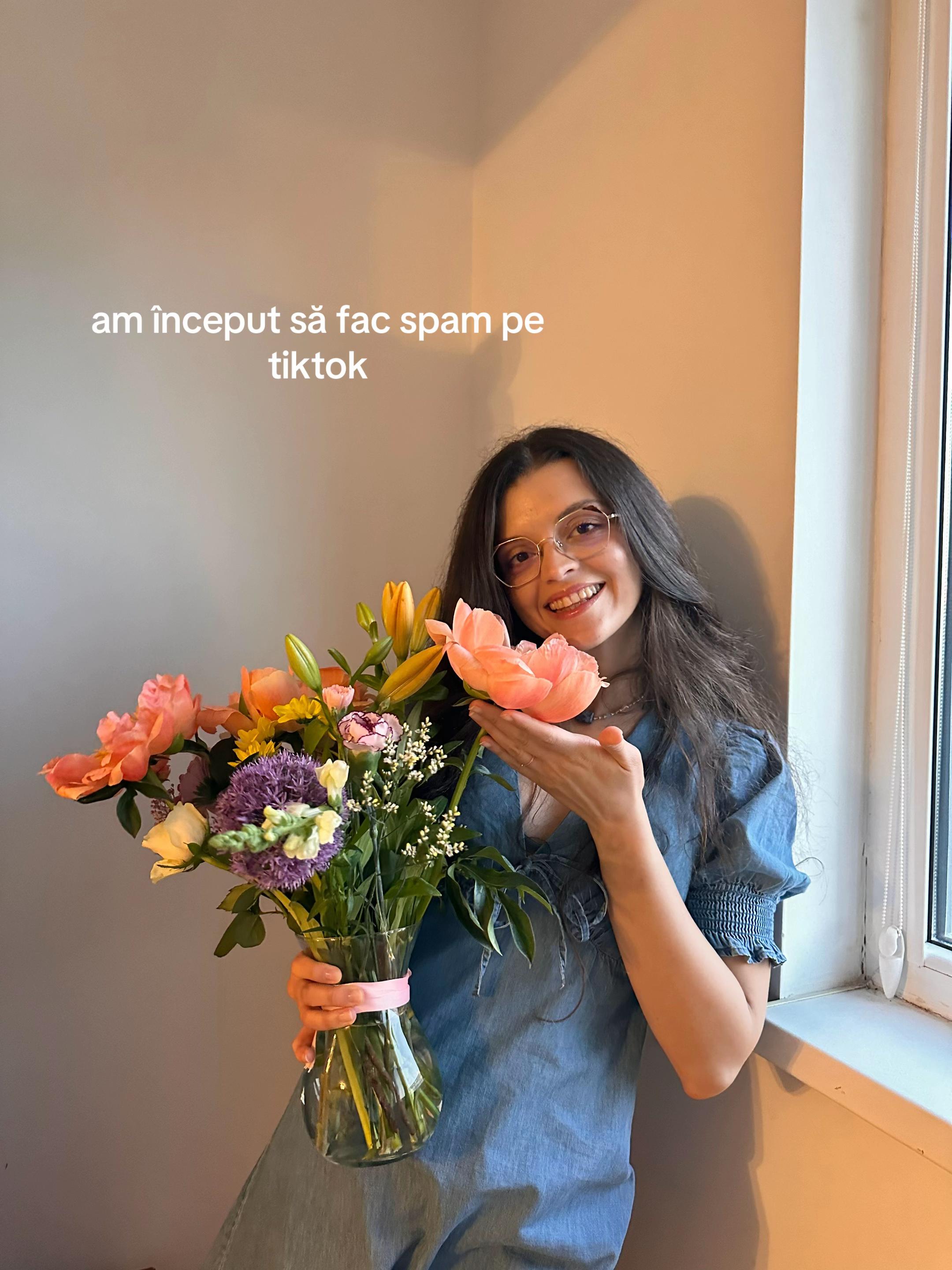 @Emilia✨ | real life 🤍🧁🪐