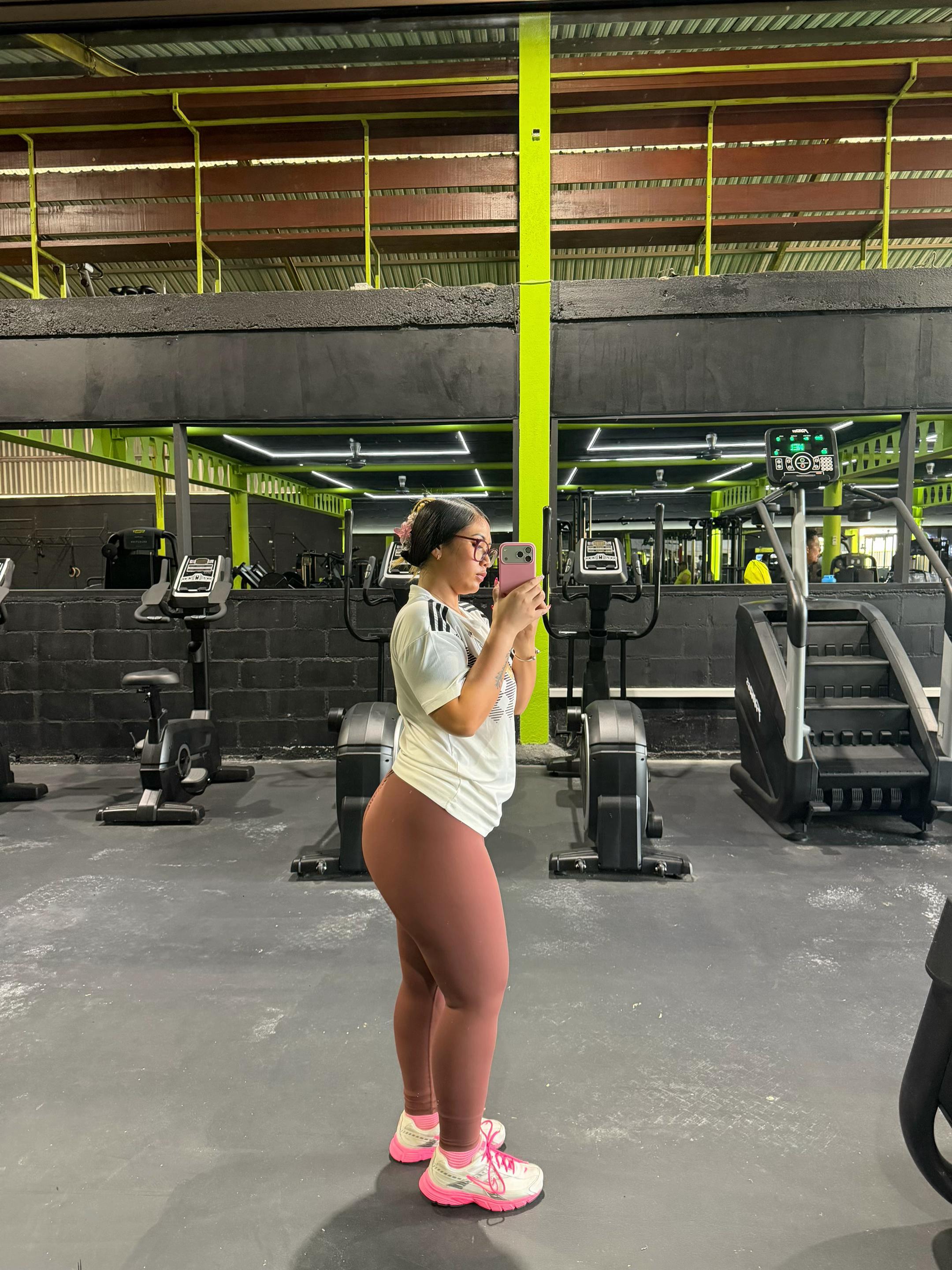@𝑹𝒐𝒄𝒉𝒆𝒍𝒍𝒆 🐉