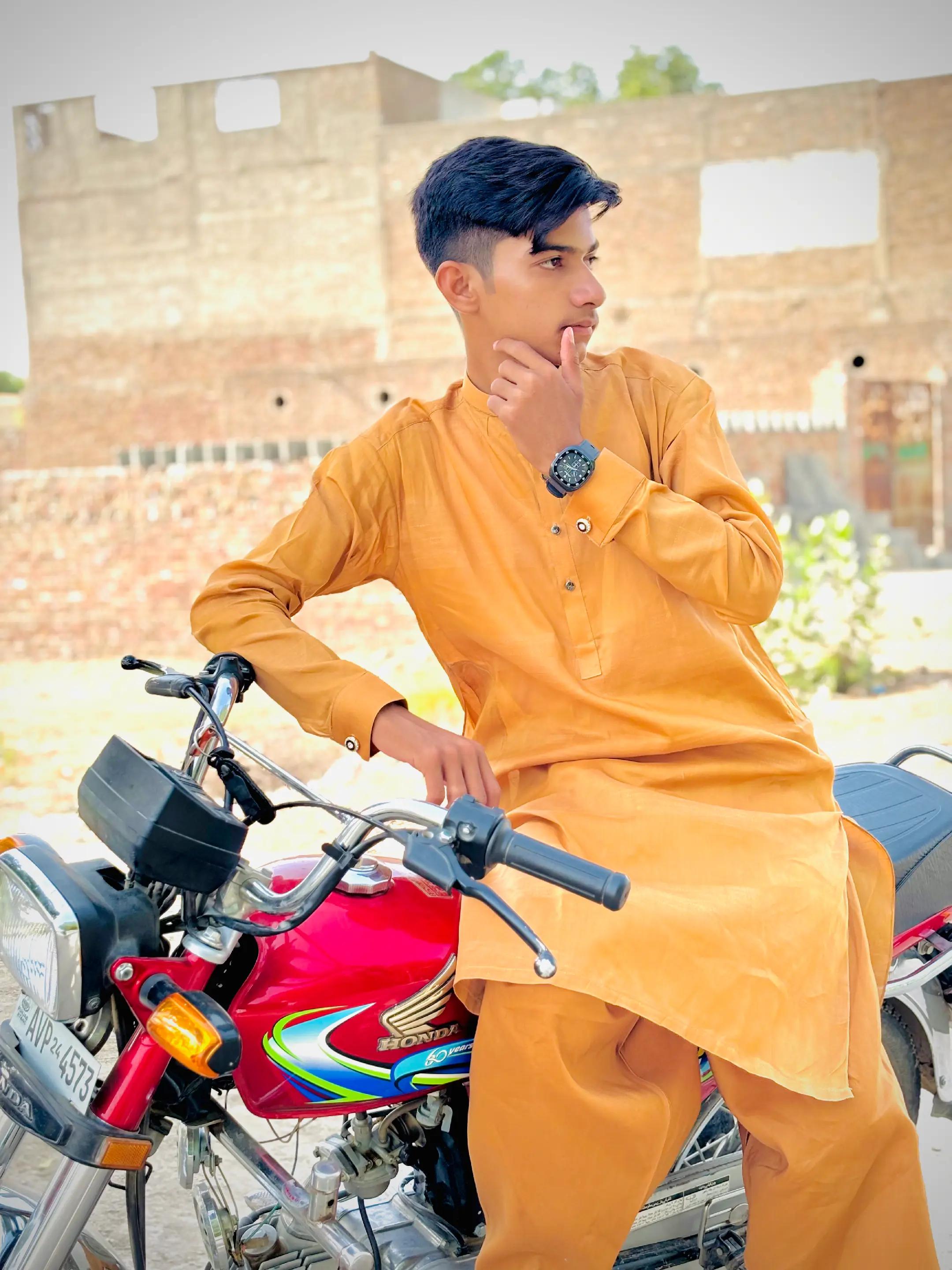 @چوہدری صاحب 😎🦅