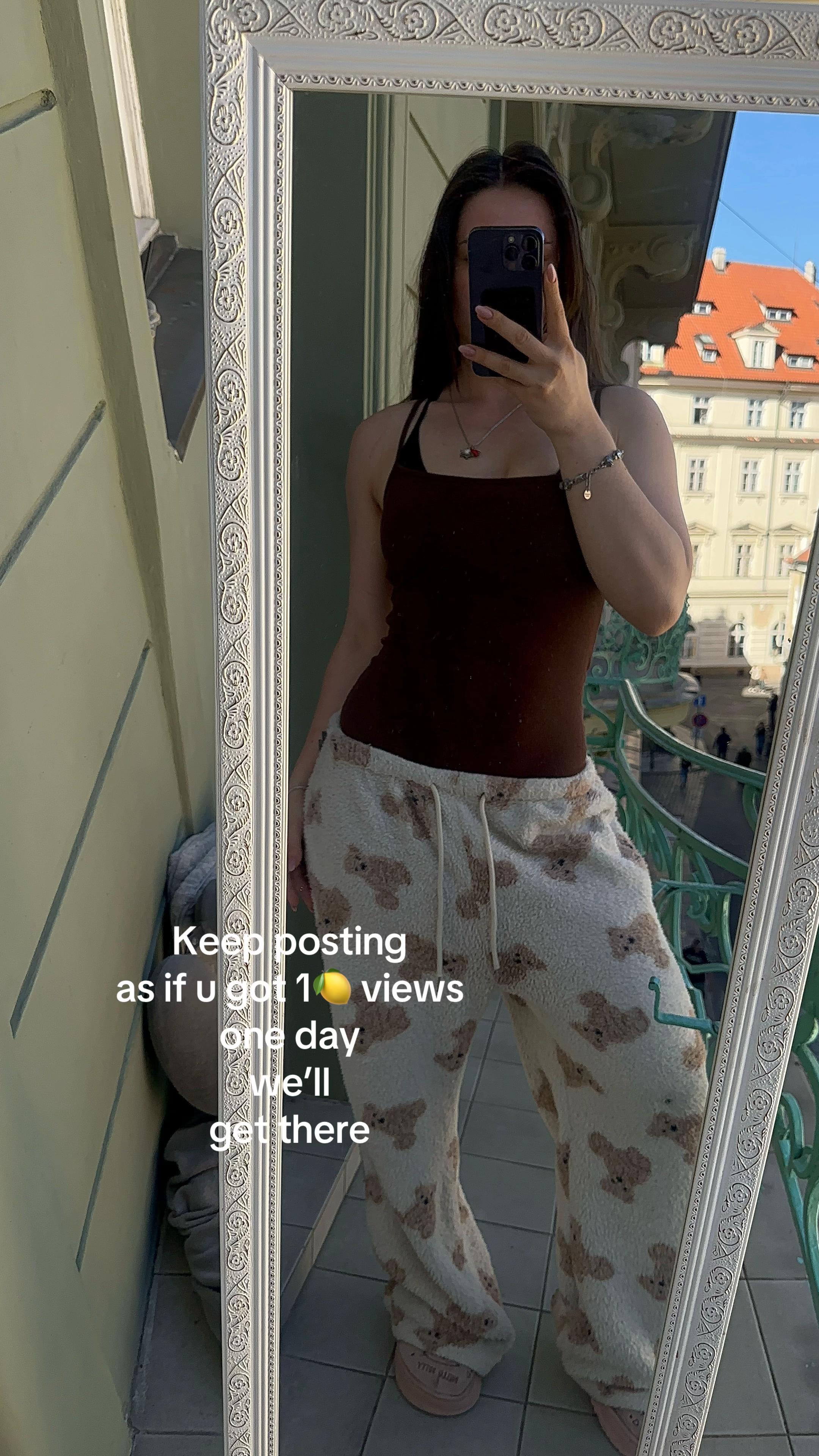 @d