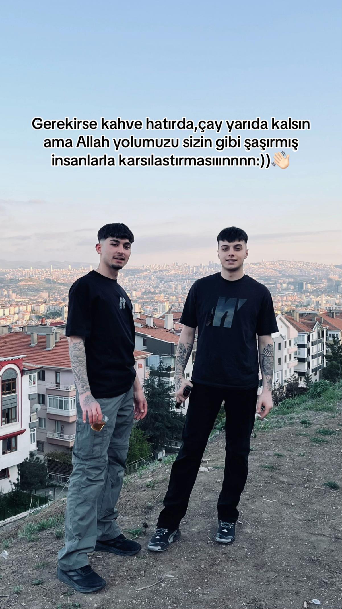 @🗽