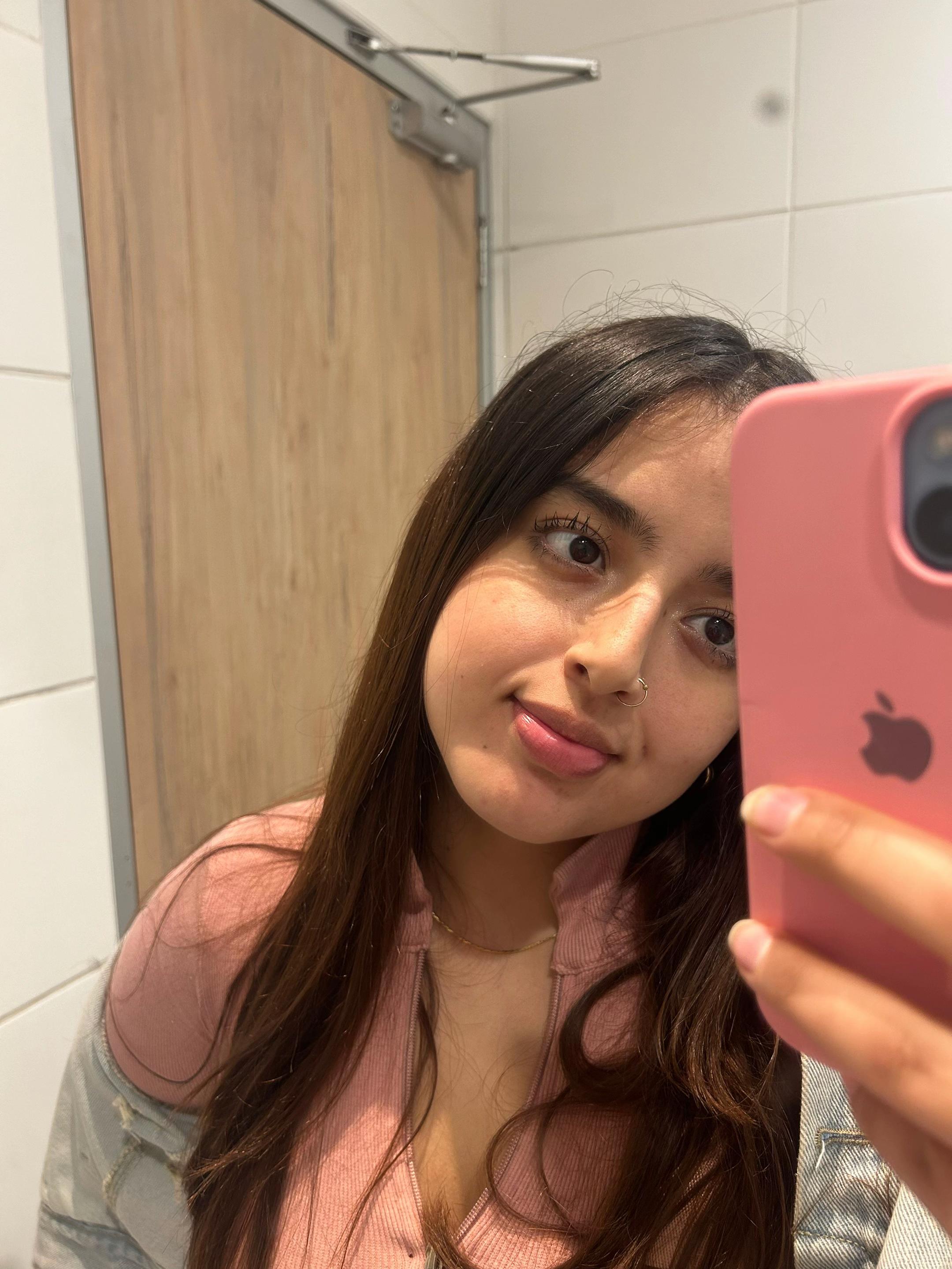 @🌩️𝐌𝐚𝐫𝐢𝐚𝐧𝐚👑