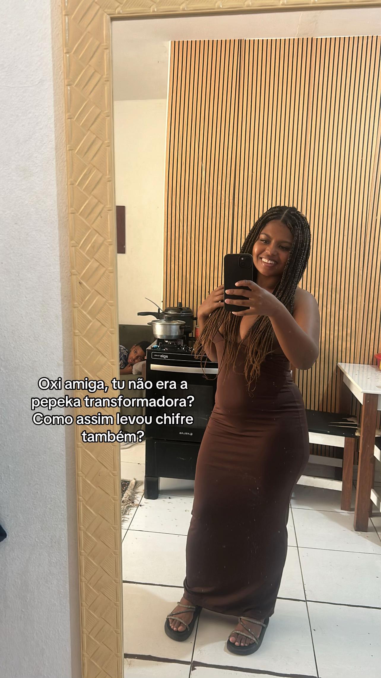 @hellenfigueira
