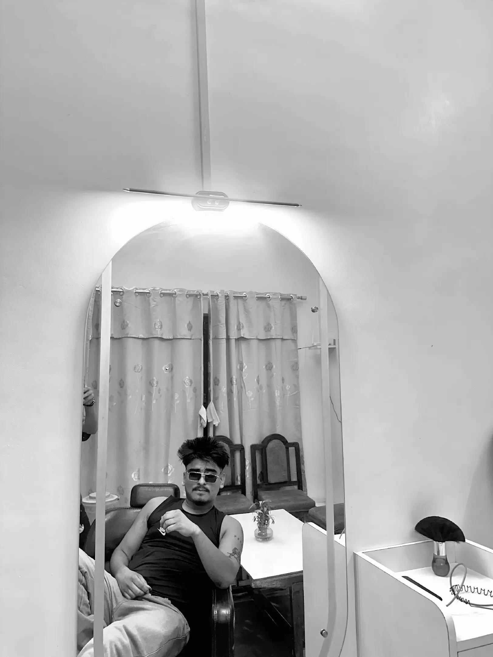 @Nischit 💥