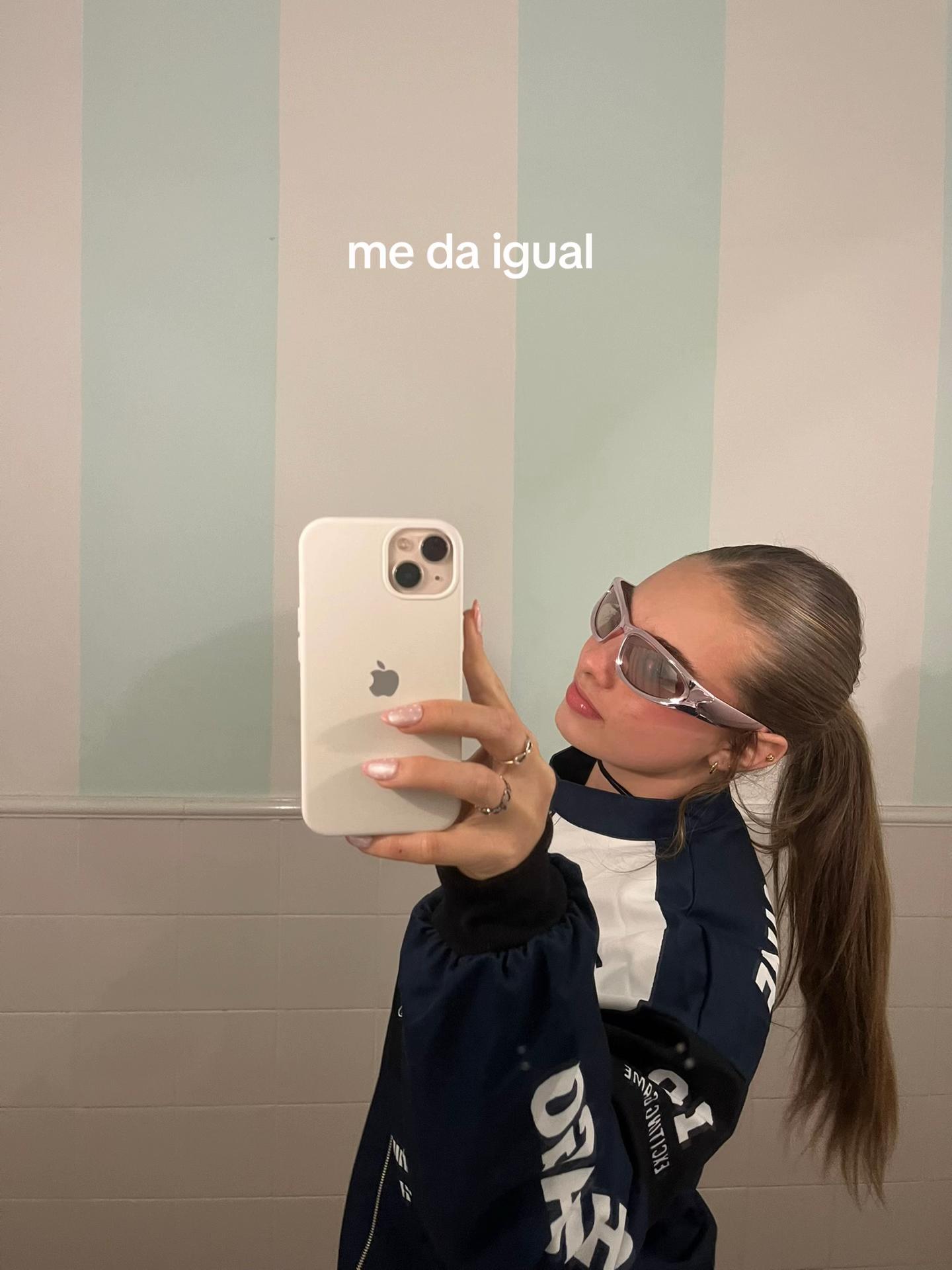 @daniperomascool
