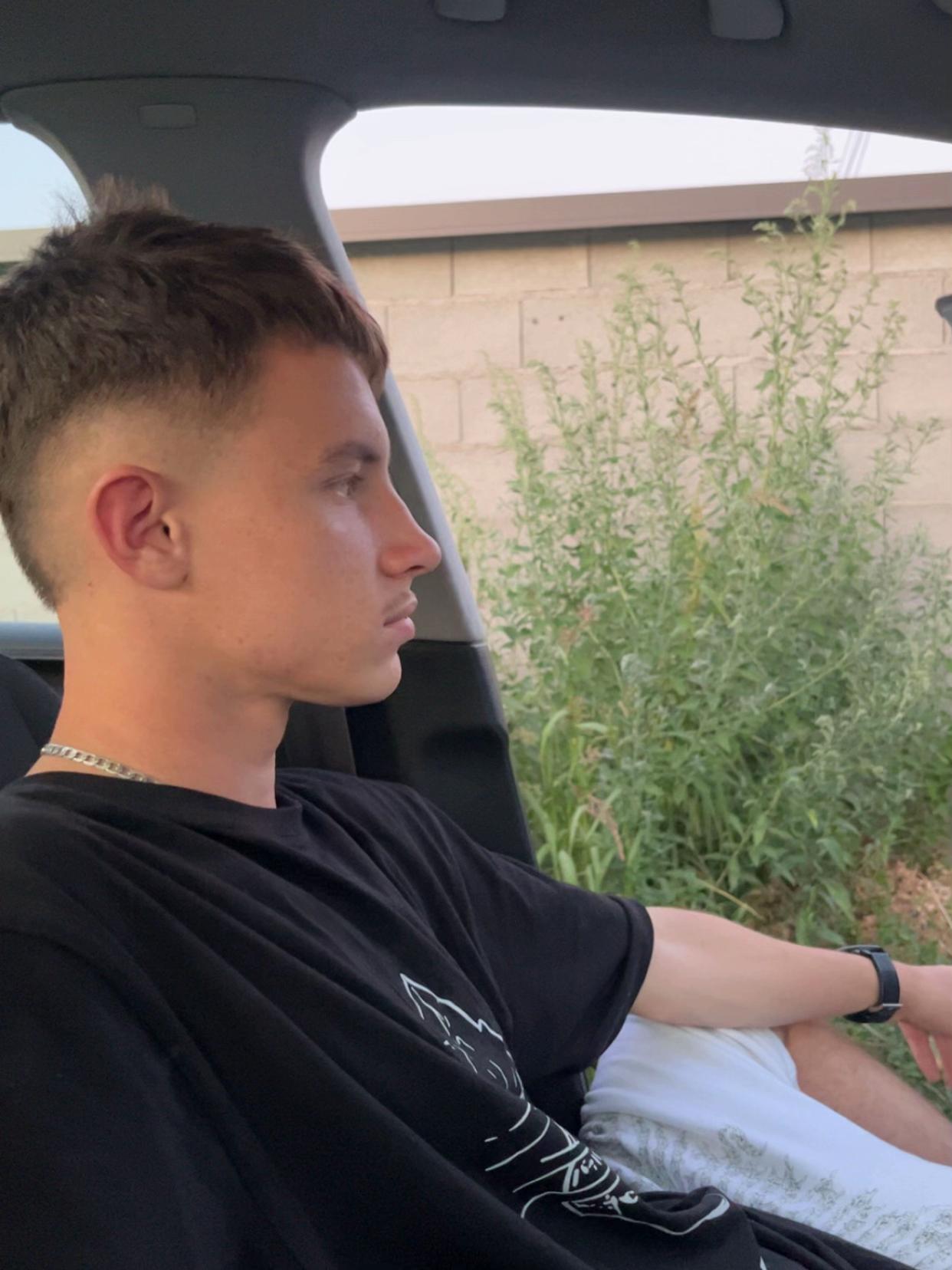 @ᶠˡʸʷⁱᵗʰˣʰᵉᵐᵃ🐝