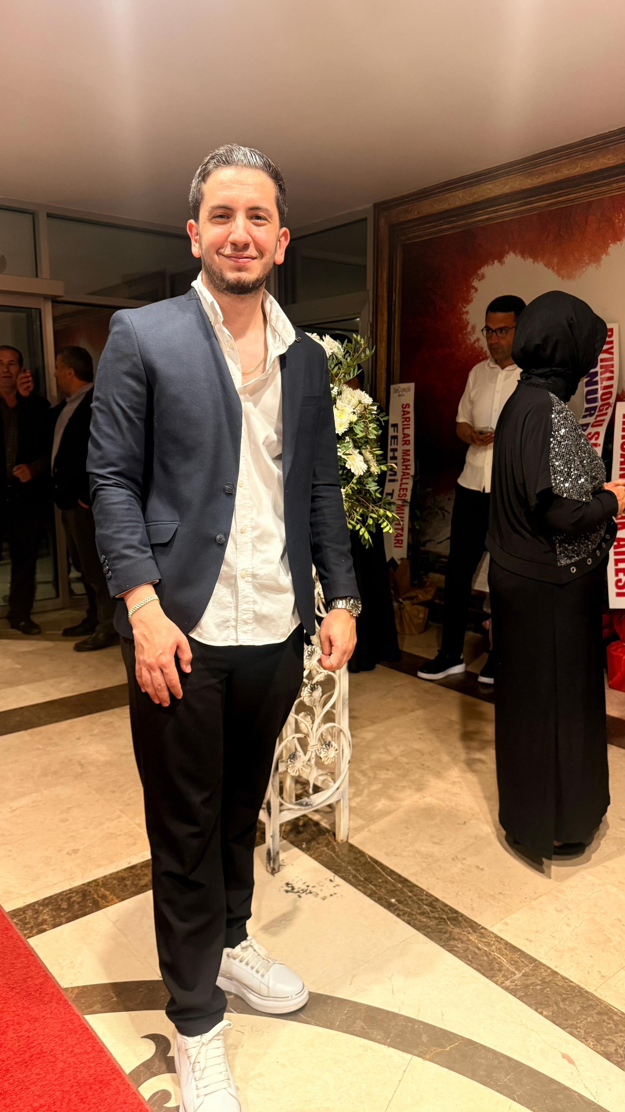 @Murat Tugay G&ouml;rge&ccedil;