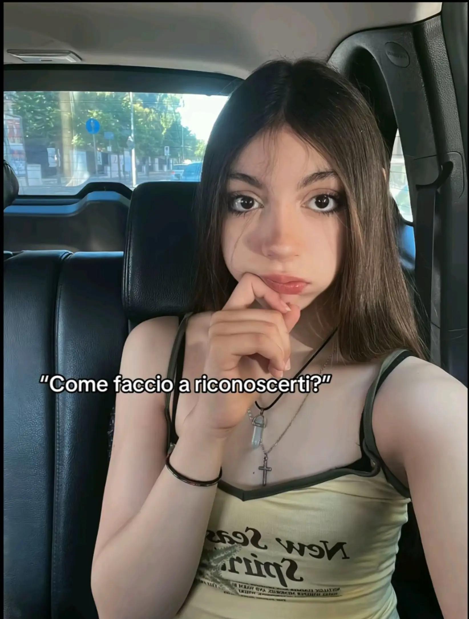 @𝑆𝑜𝑓𝑖𝑎̃
