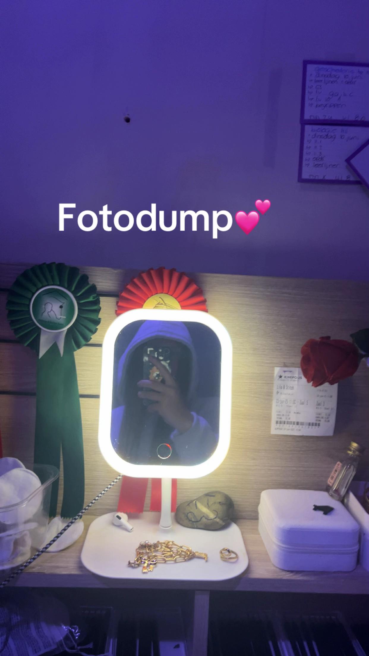 @daisymerollin