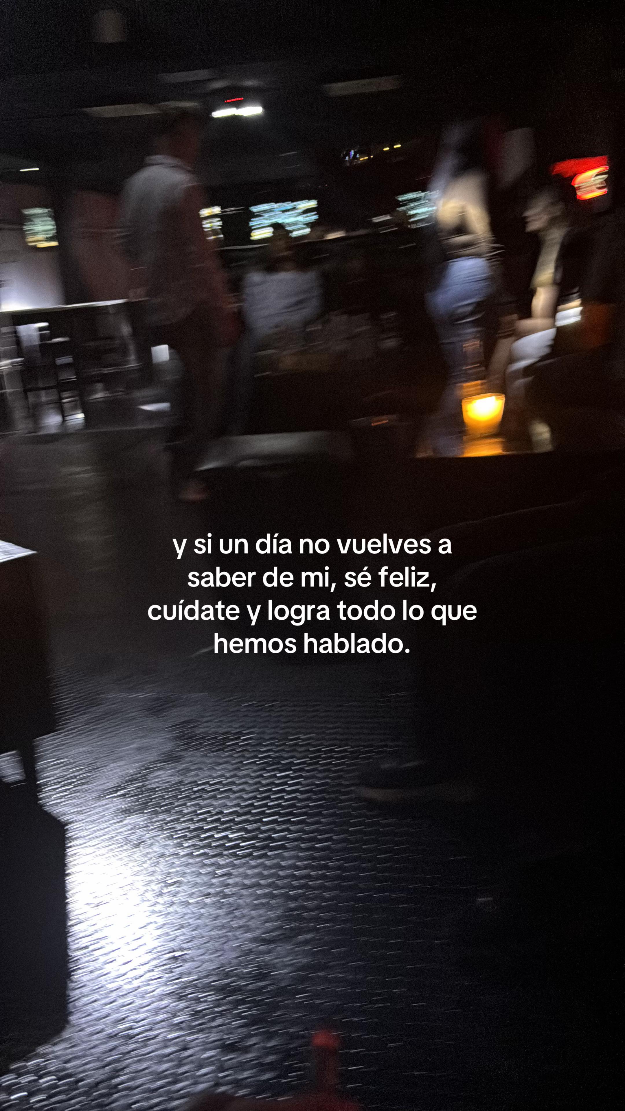 @𝑪𝑯𝑼𝑪𝑯𝑶 🐕