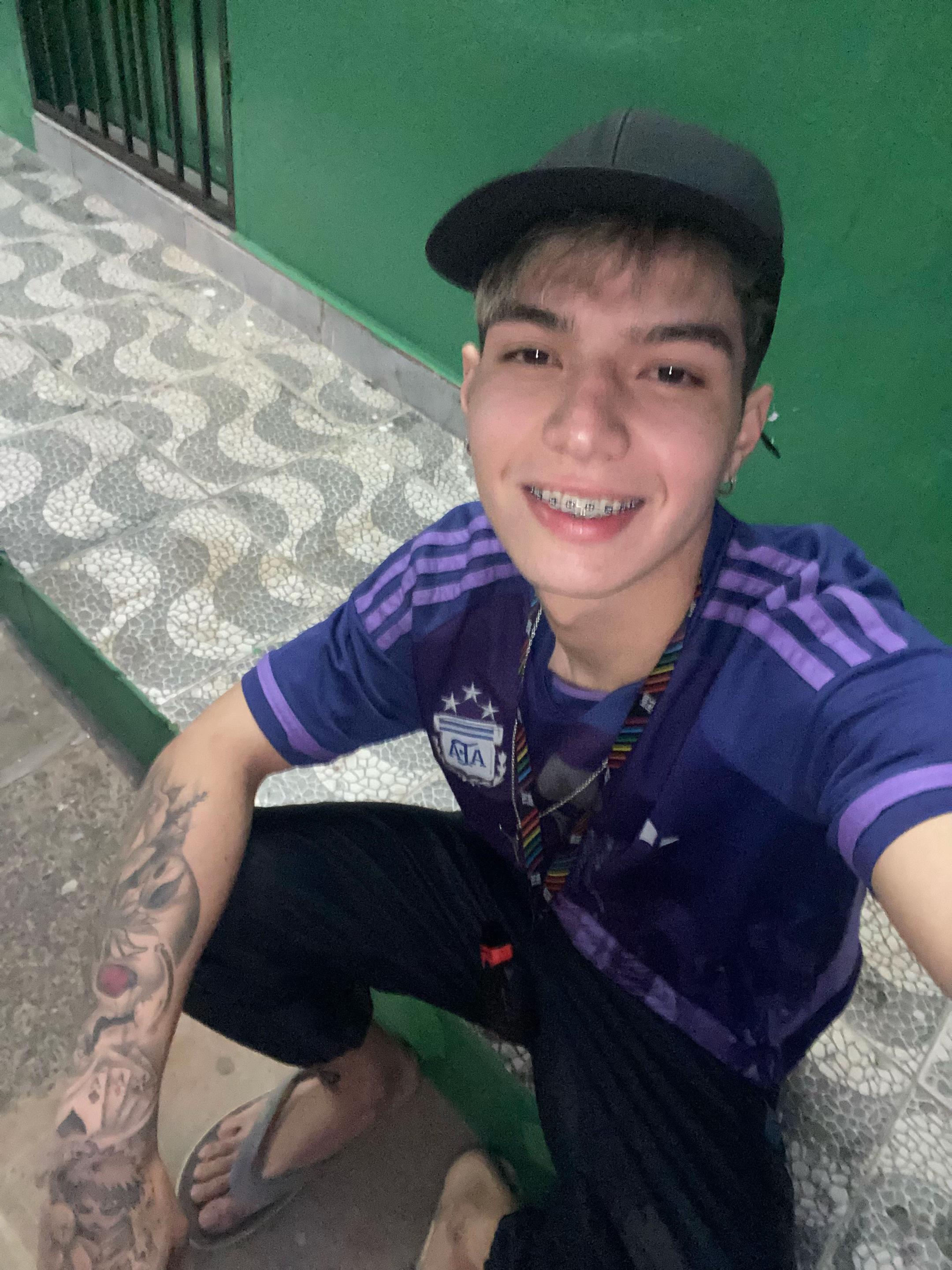 @Angelferr