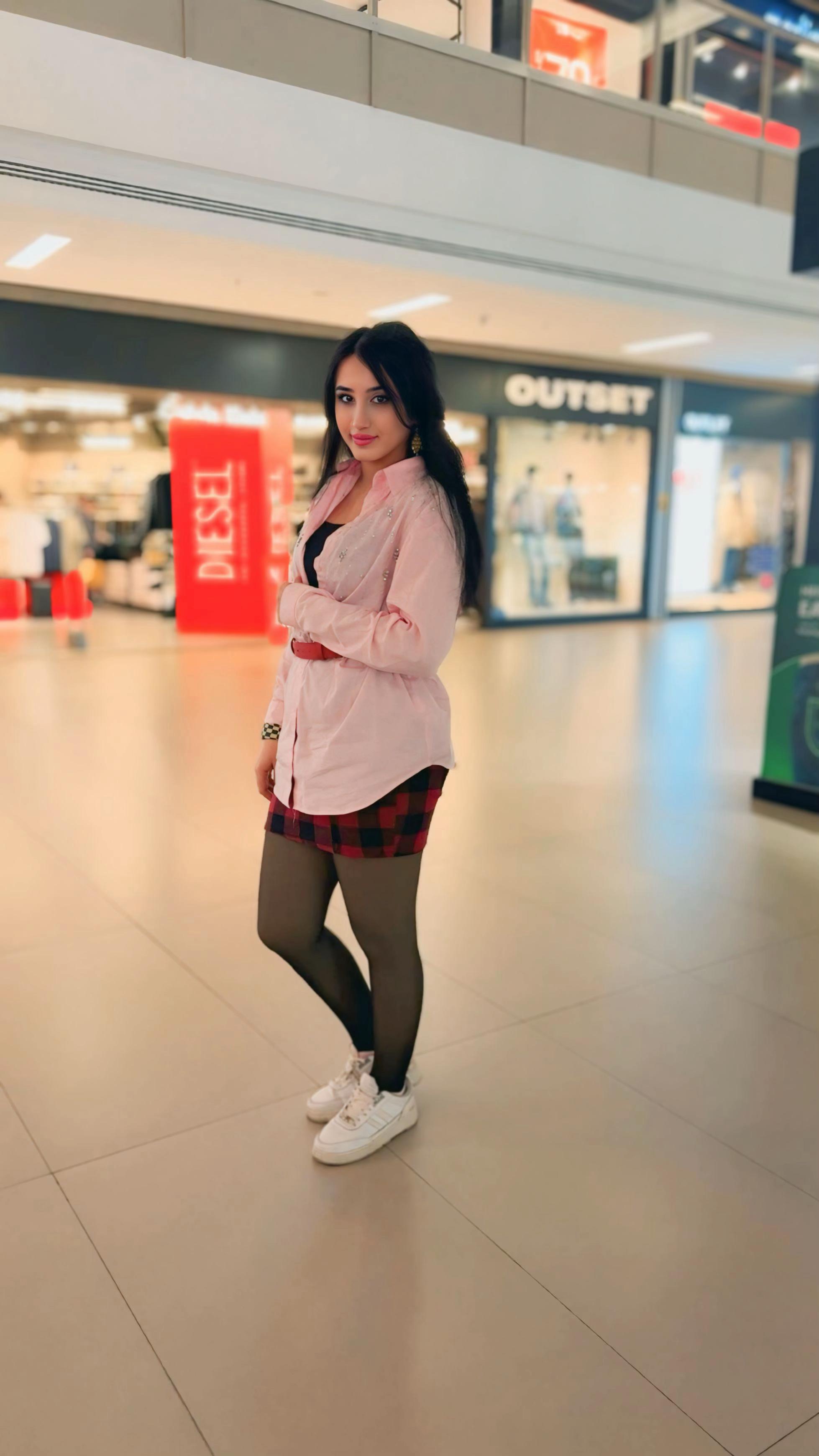 @G&uuml;venlik hanım 👮🏻&zwj;♀️