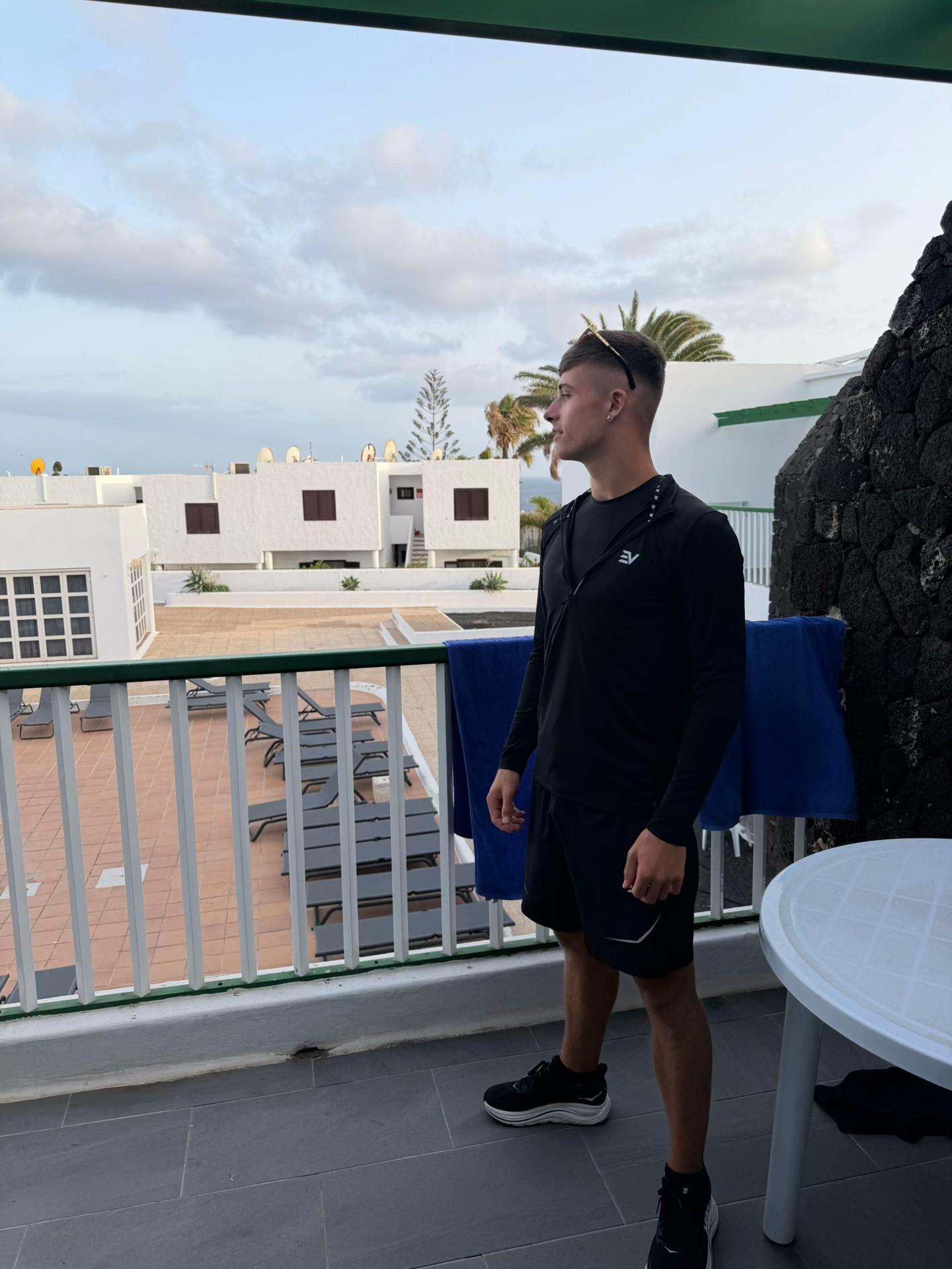 @cianearls3