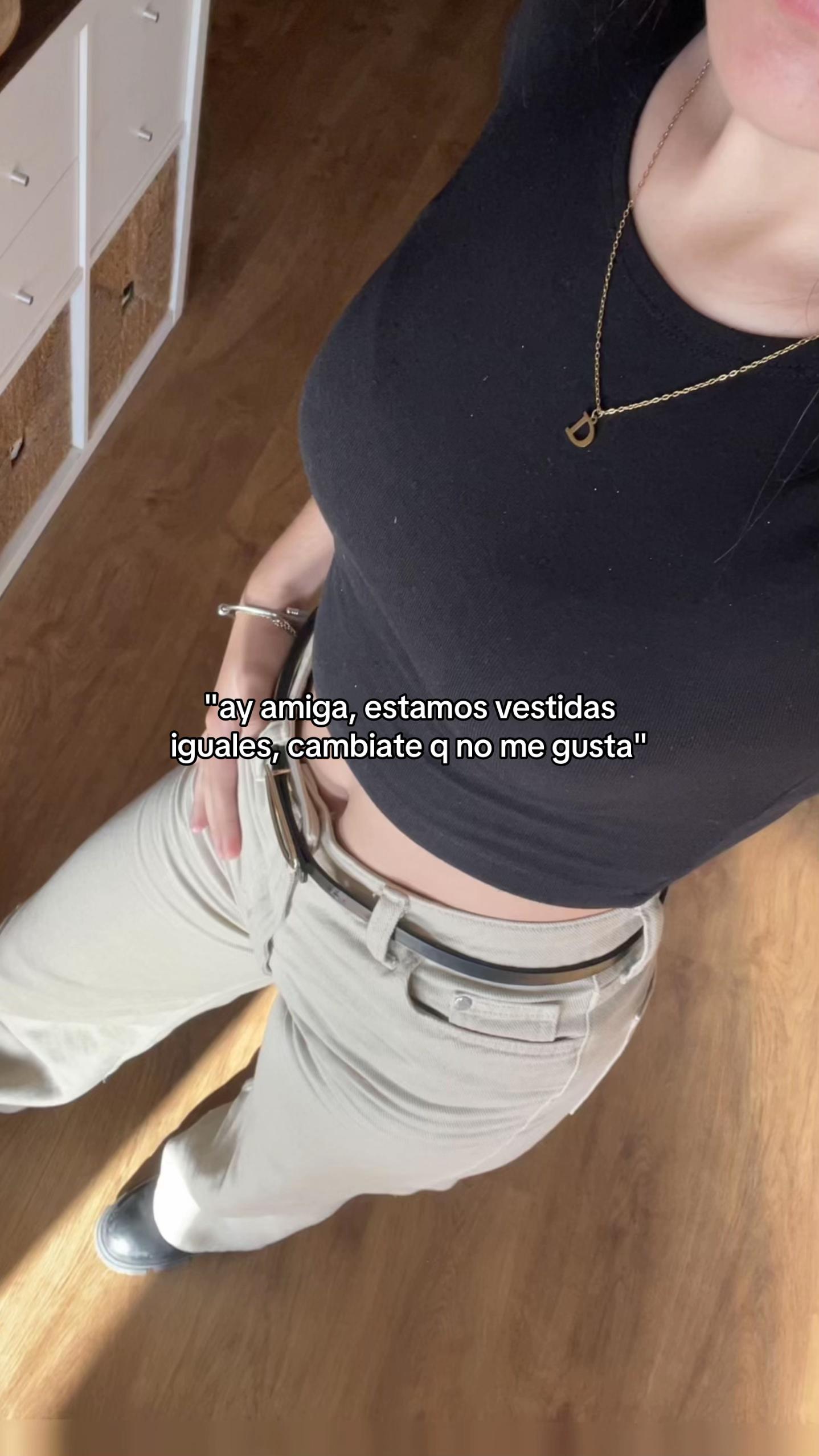 @_caarlaagaarciiaa_