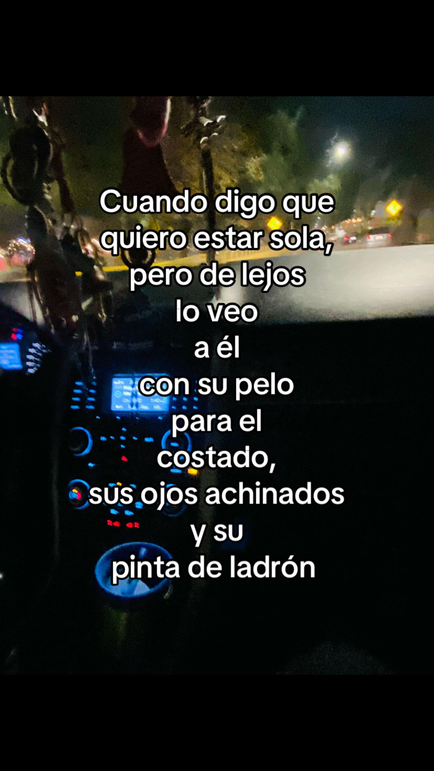@ᥫ᭡.