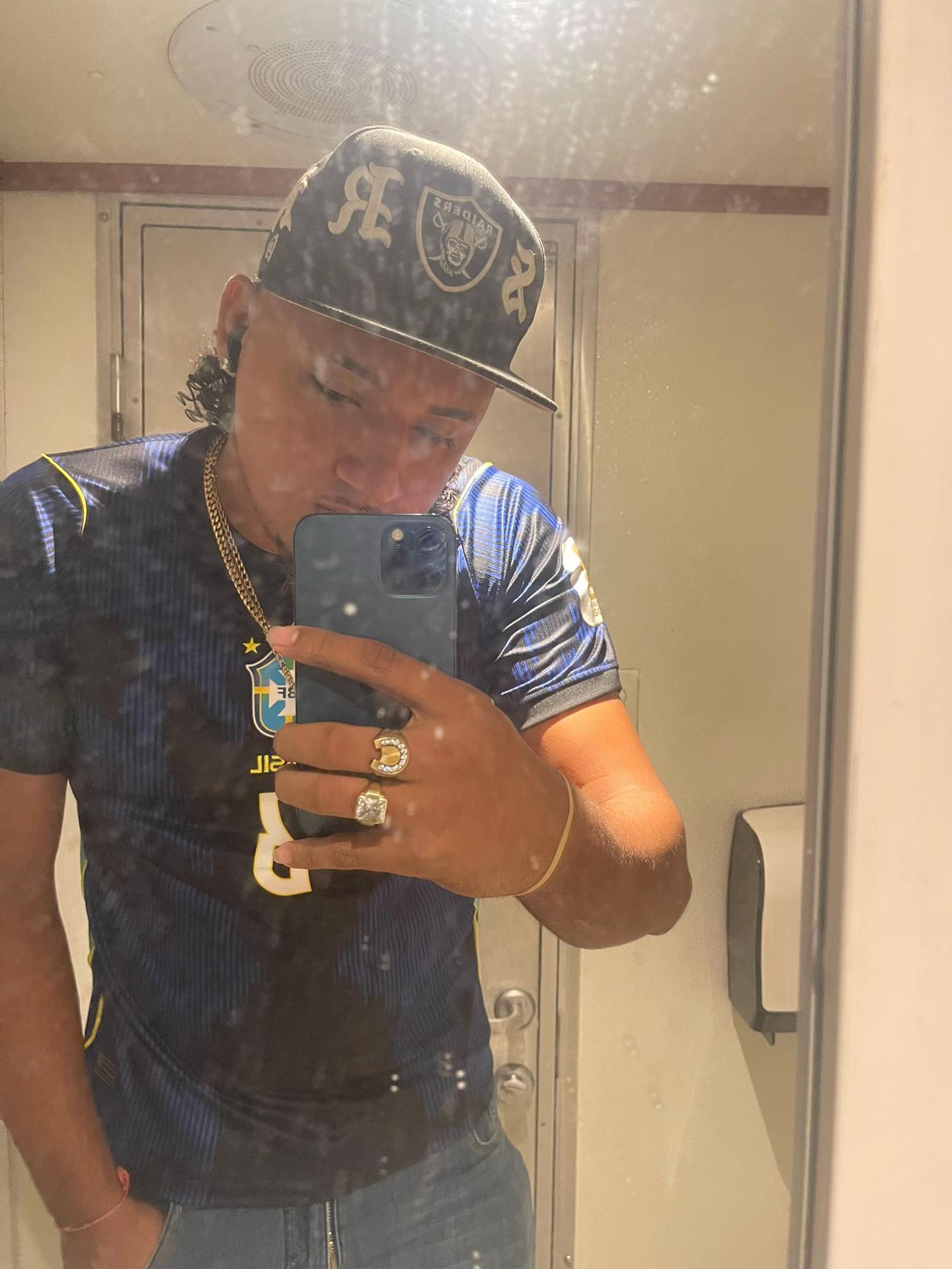 @🦅KING_HAYLOCK⚓️🦈