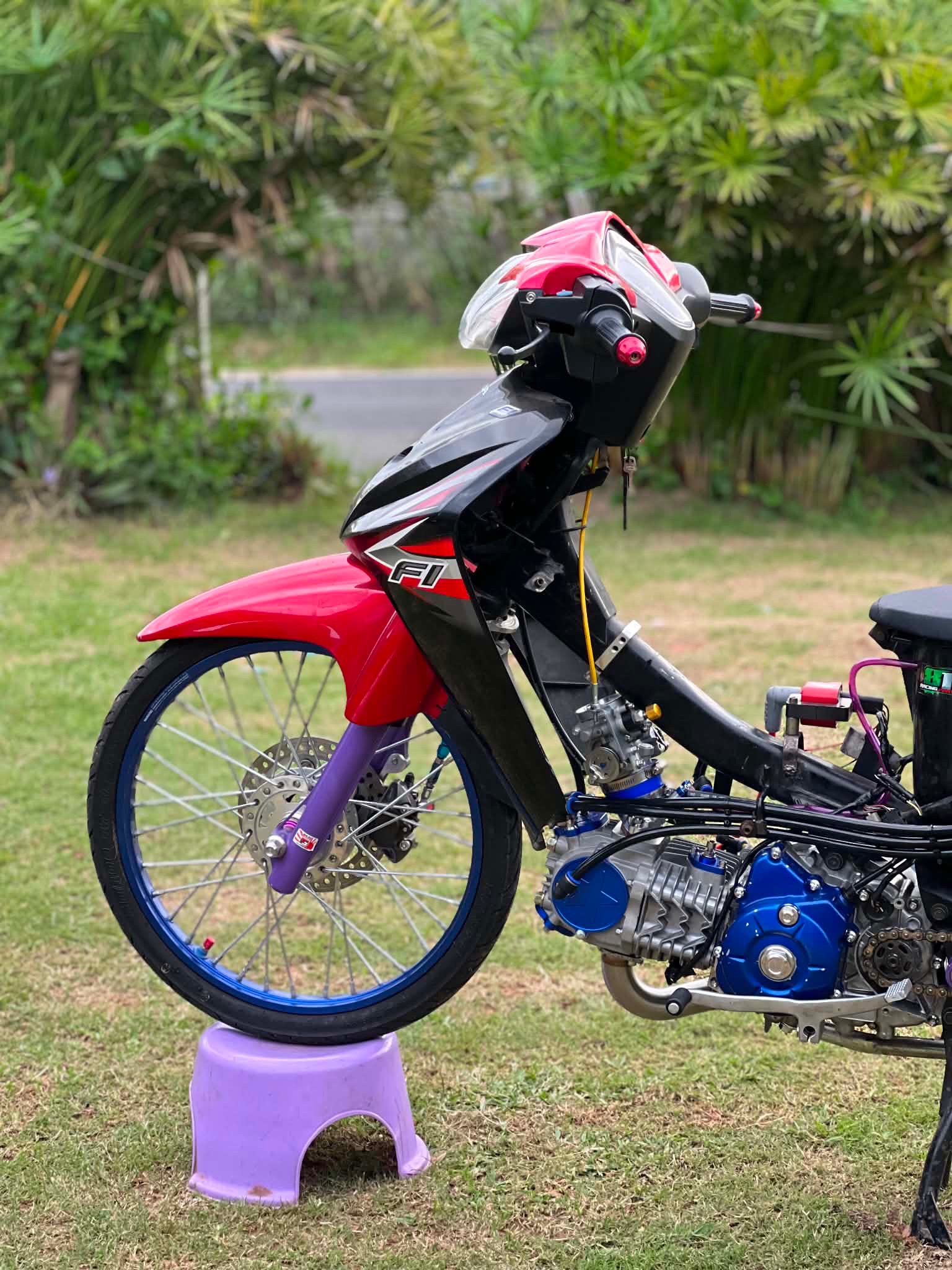@Poyapisak