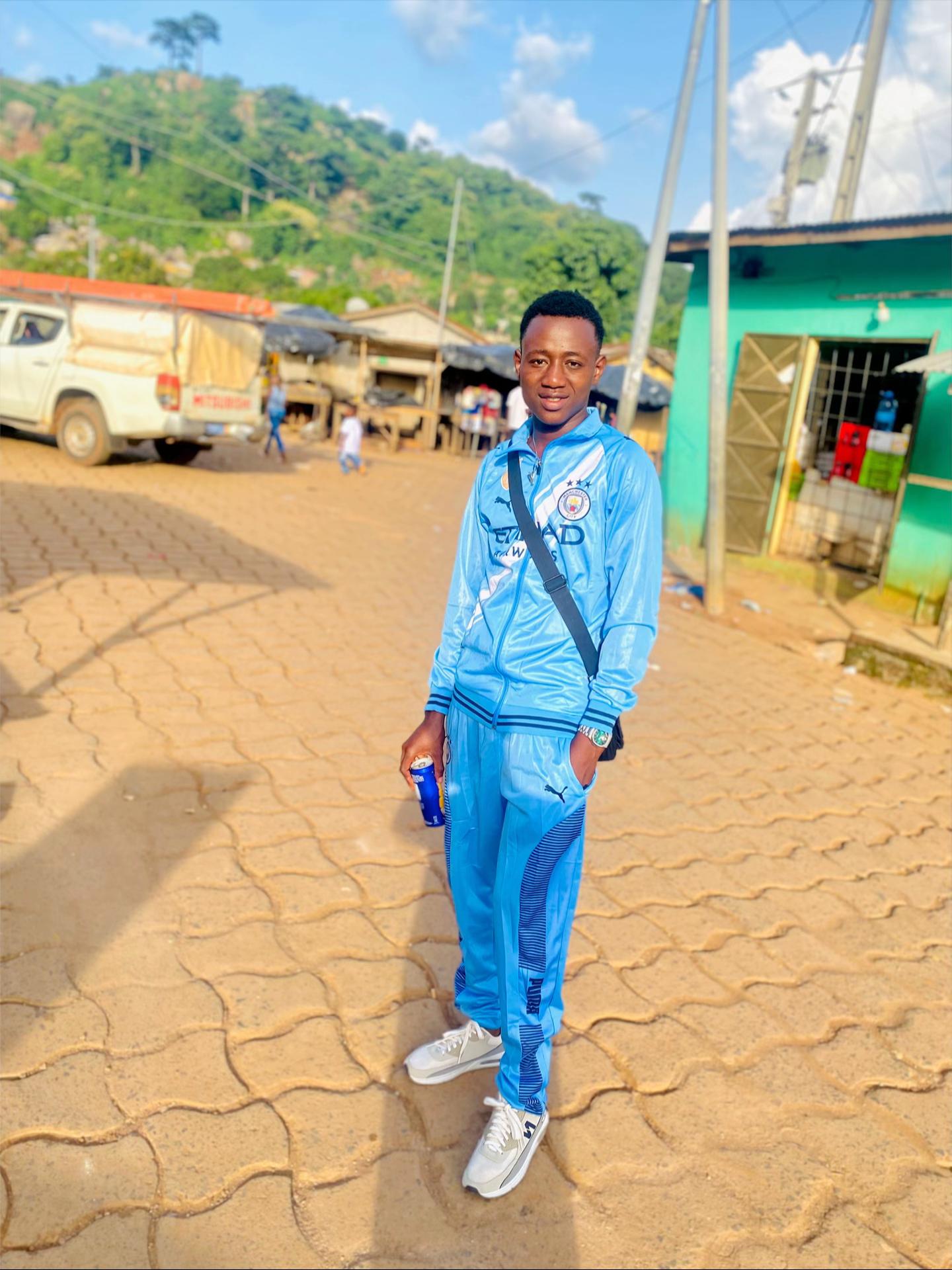 @Bah CHINAPE 🫡 SIMPA 🔥🇨🇮✊🏿