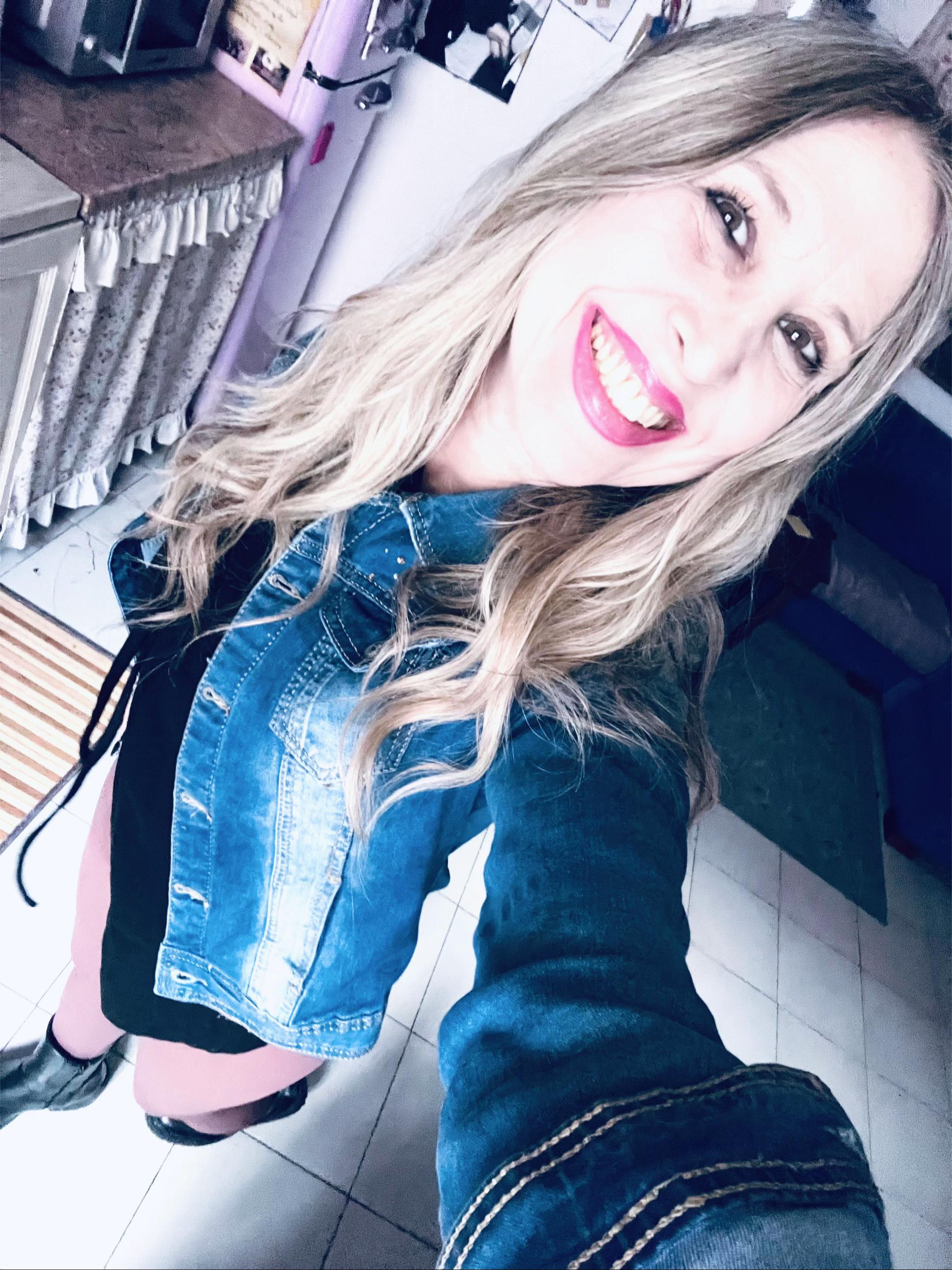 @Desdemona71