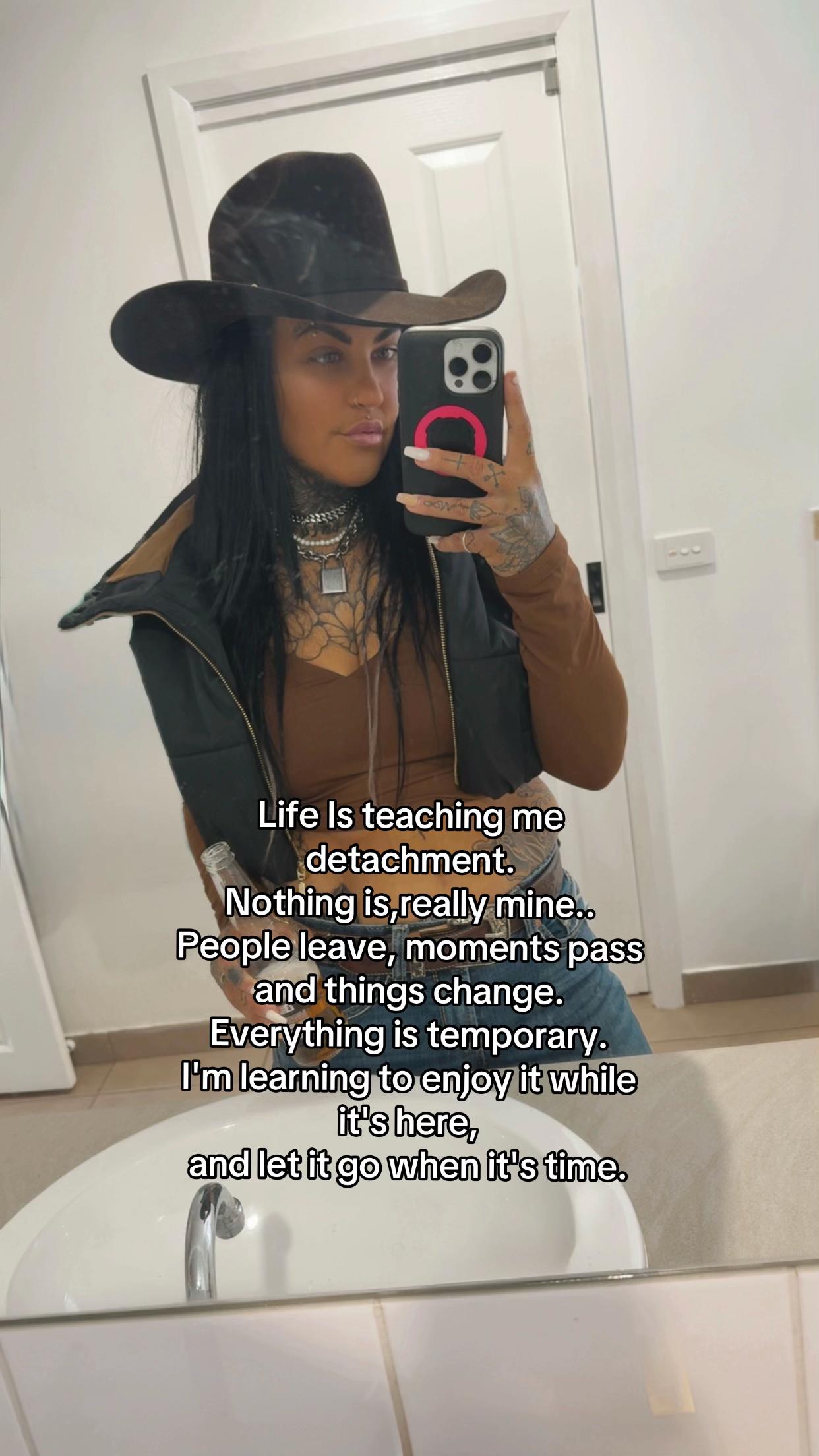 @𝘑𝘢𝘩𝘮𝘢𝘺 𝘸𝘪𝘭𝘭𝘰𝘸