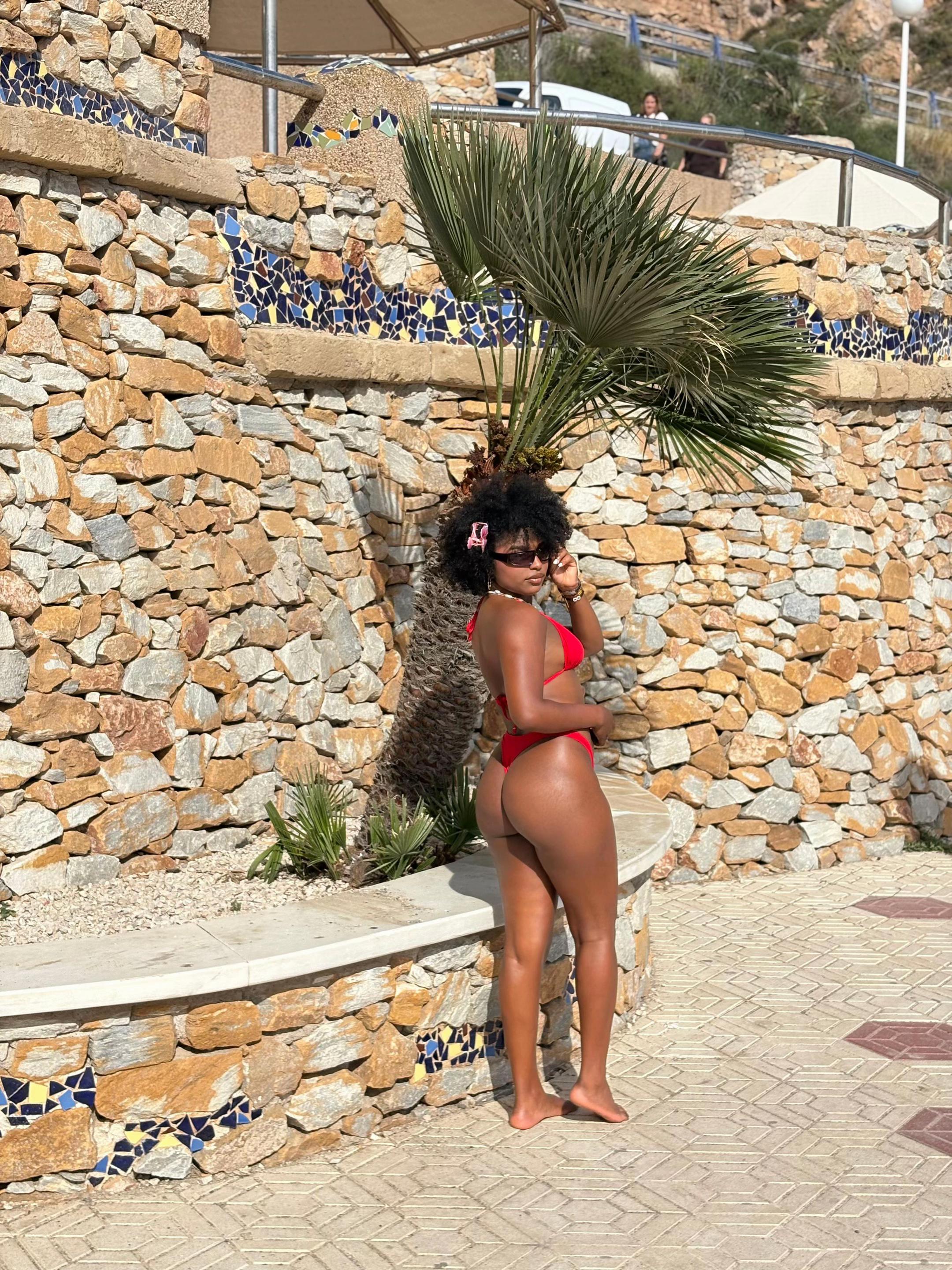 @Marianyeli- la negrita 🖤