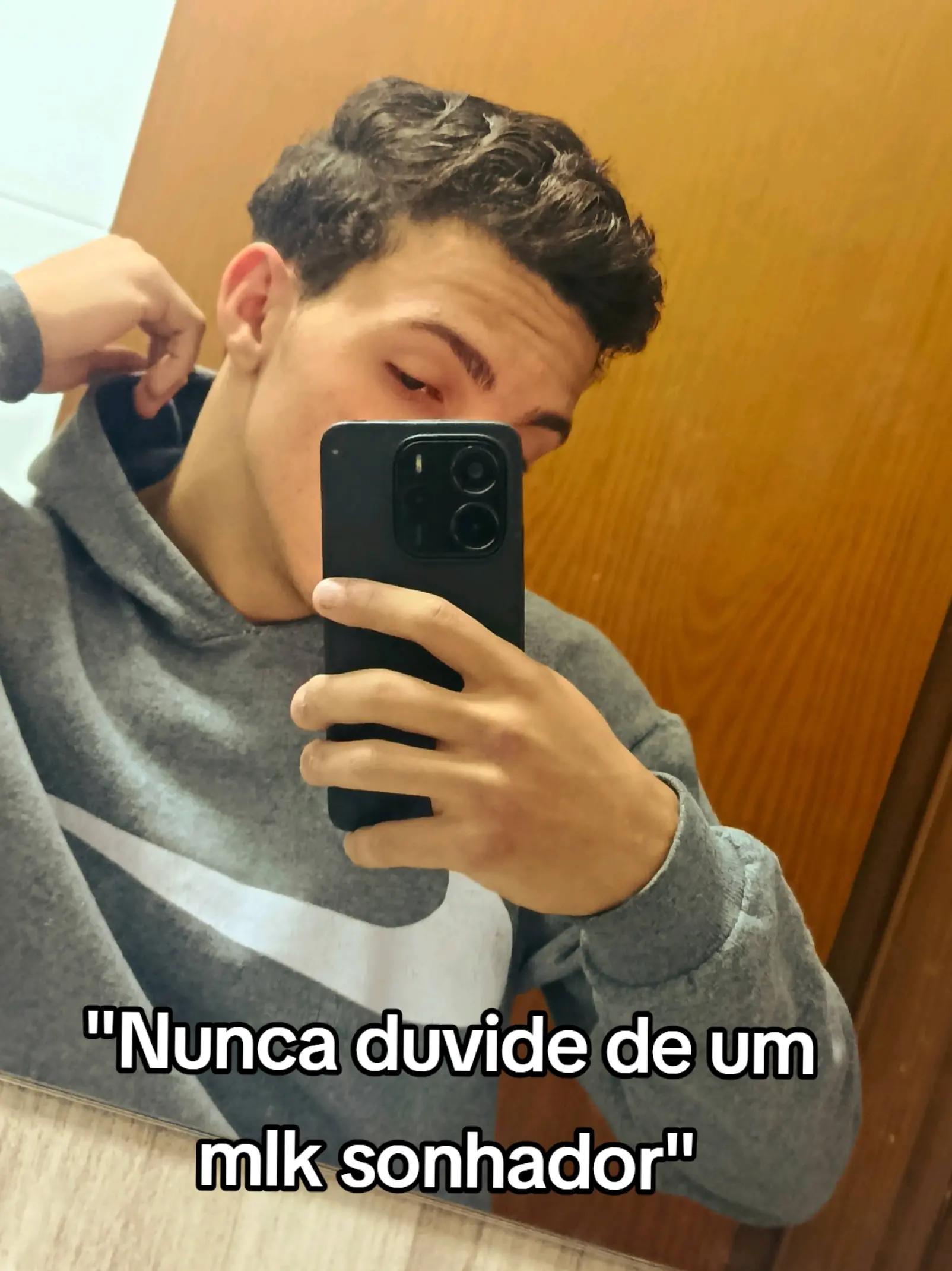 @Adorno 😶