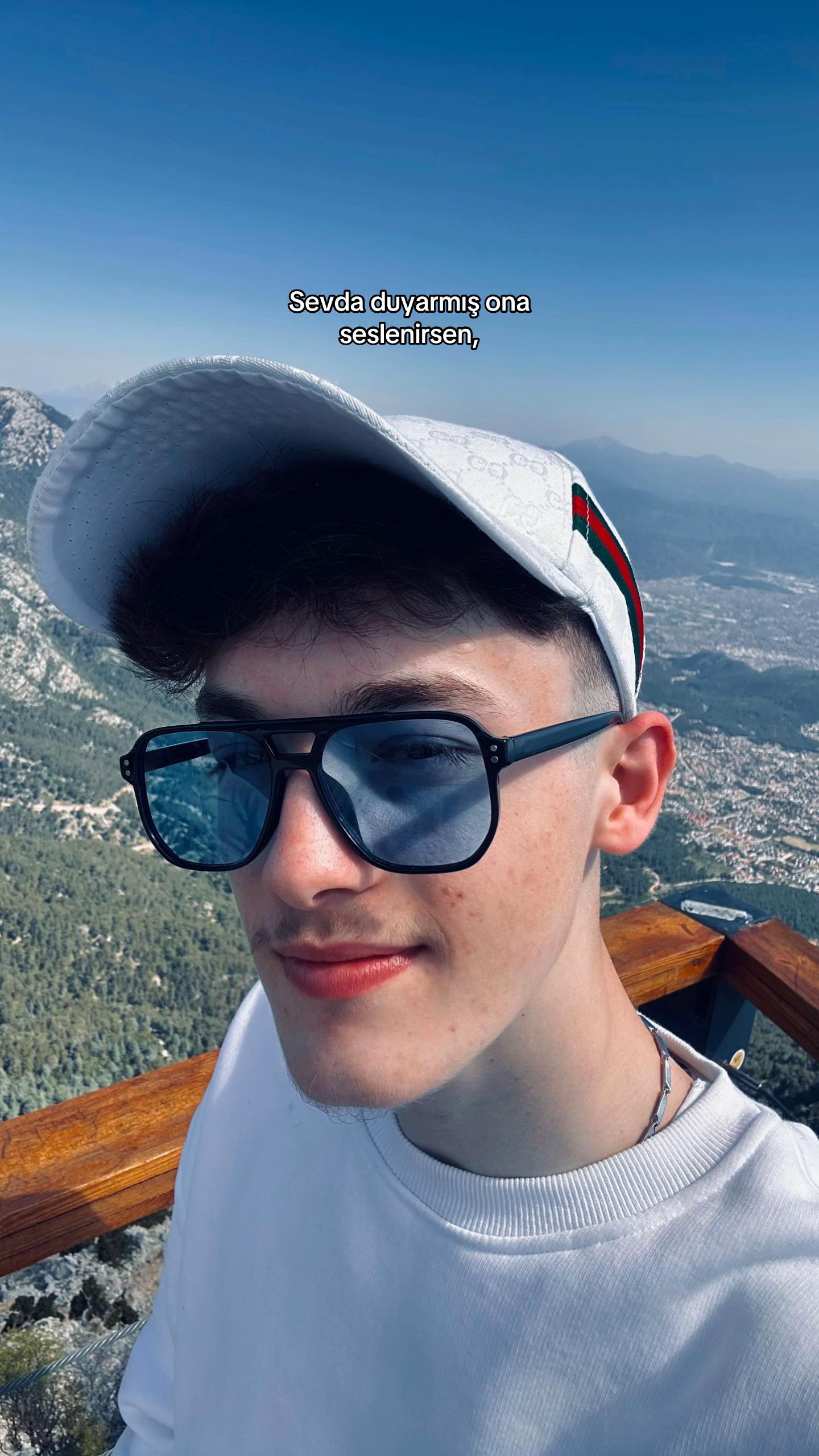 @𝓑𝓾𝓻𝓪𝓴