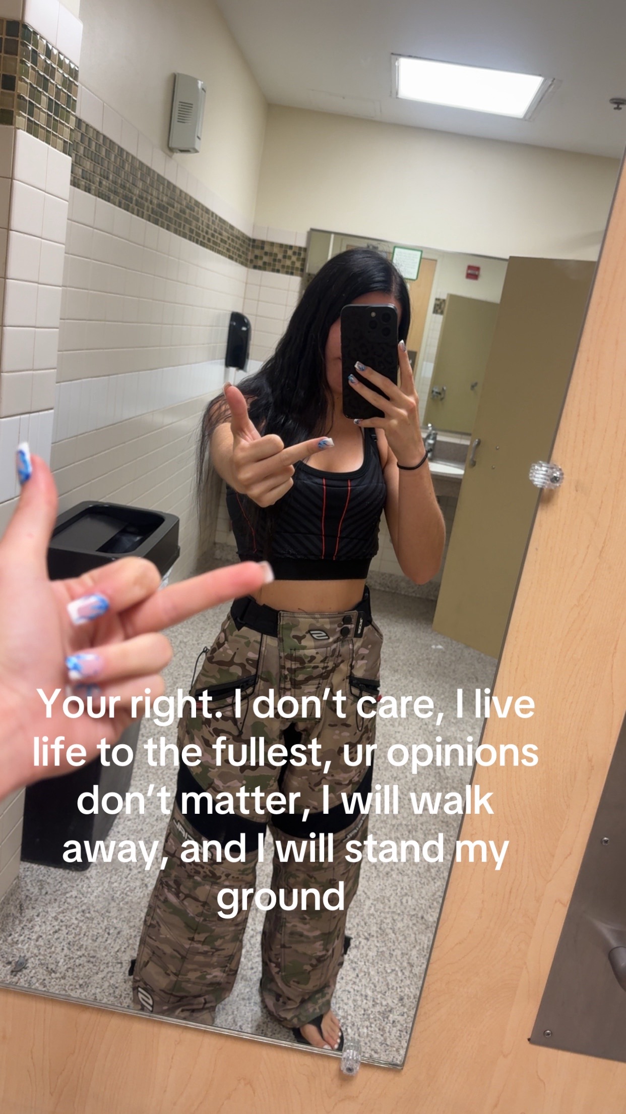 @LeeLee