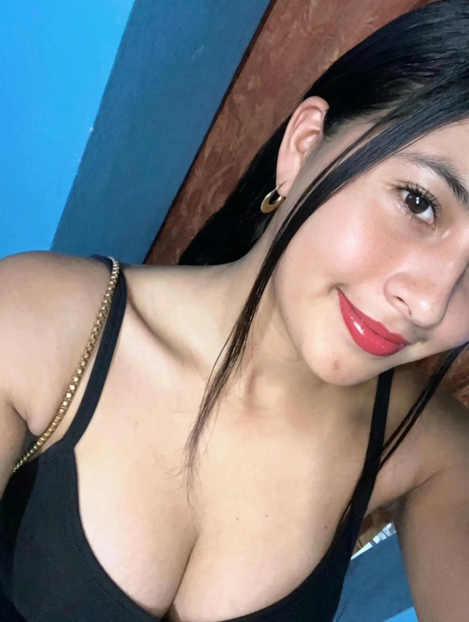 @Tania Cantarero_📿