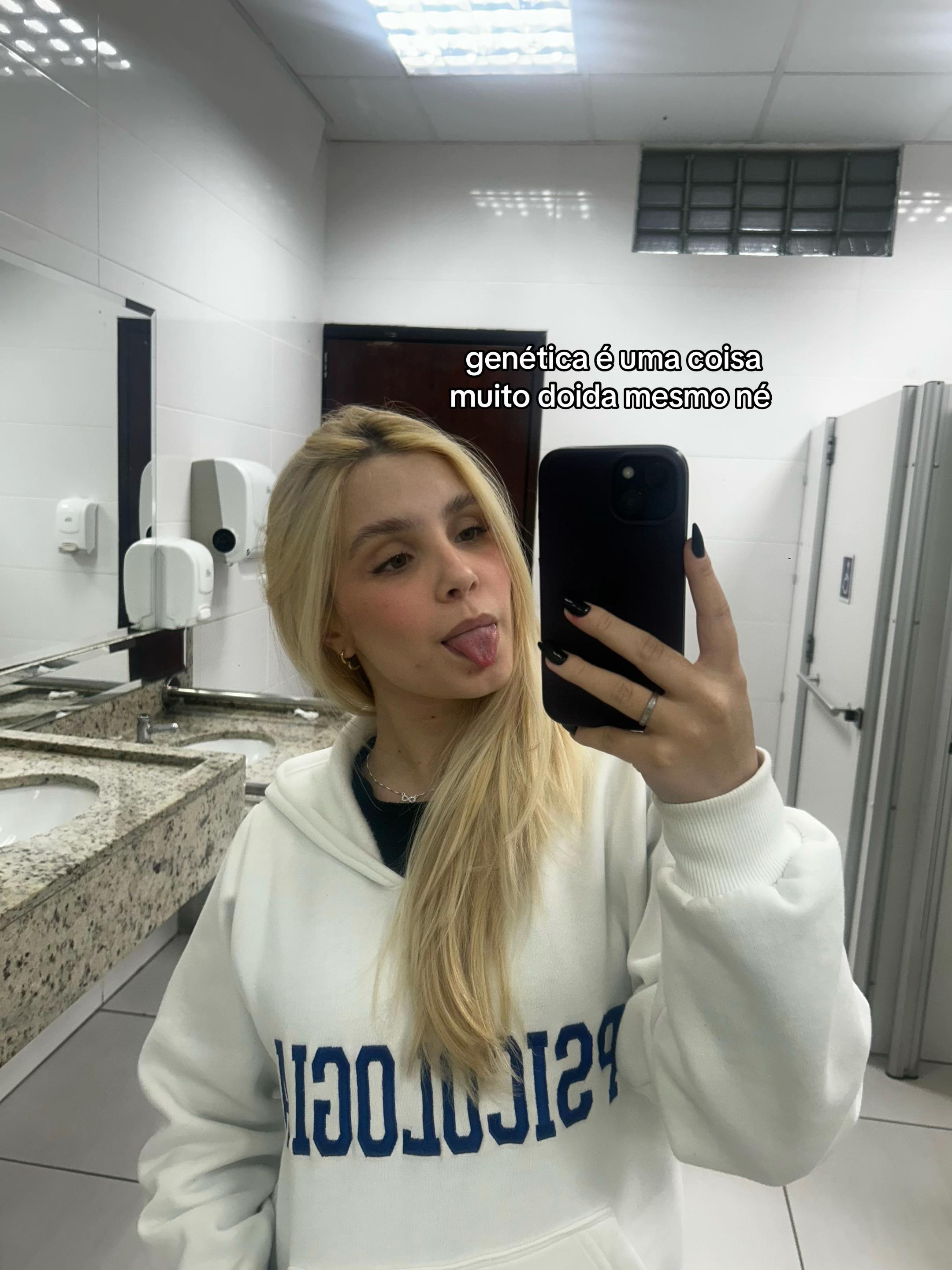 @emanuelly