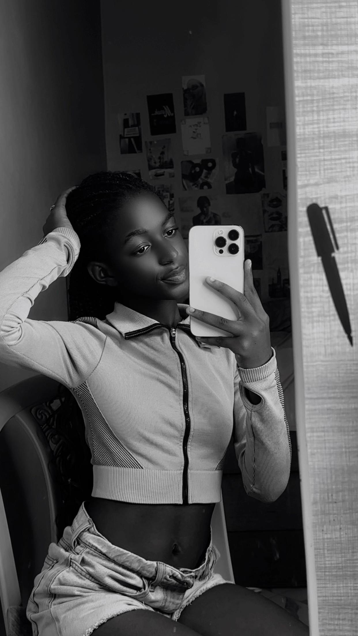 @🕊️Shyra💙🦋