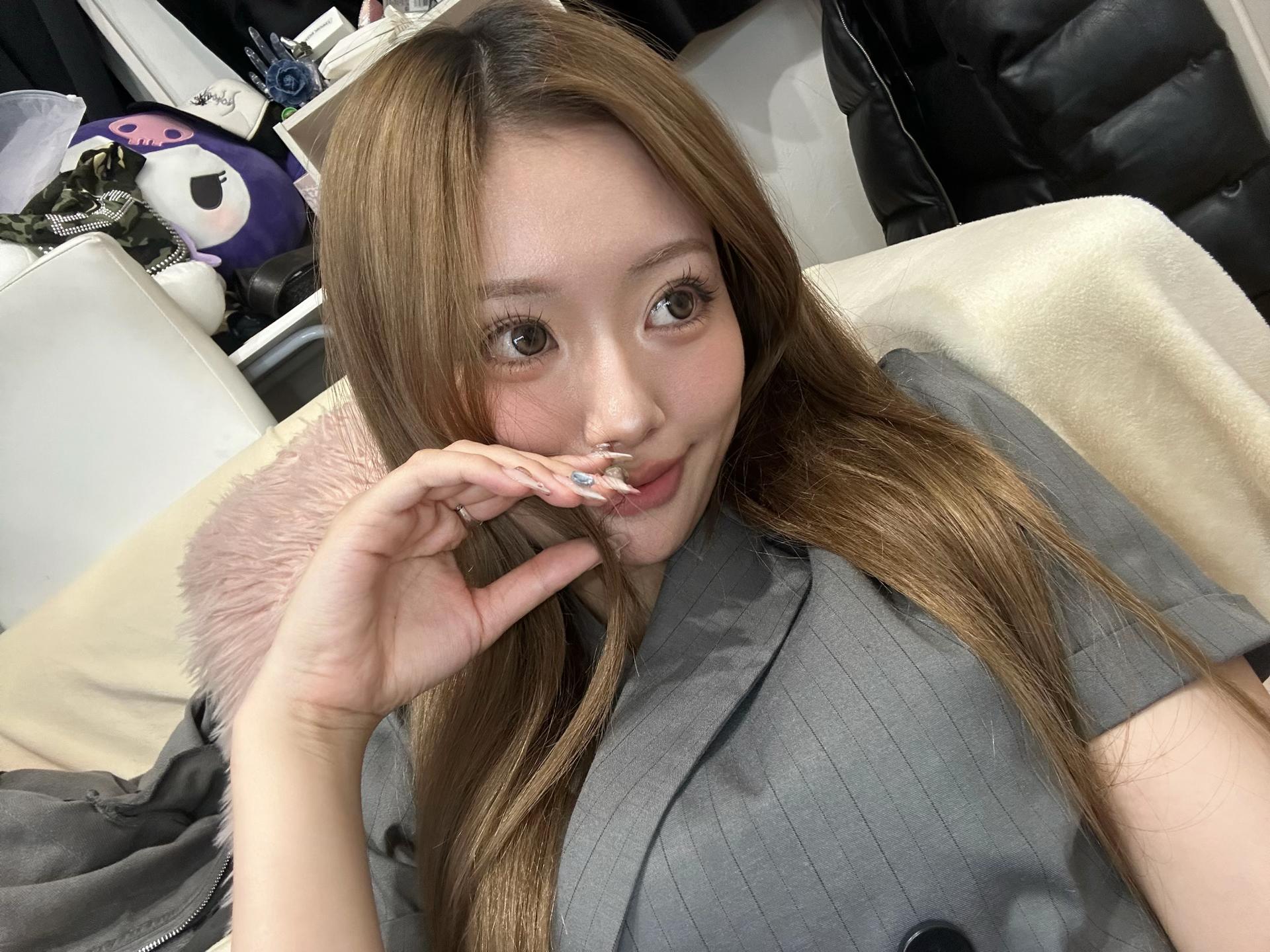 @yuria