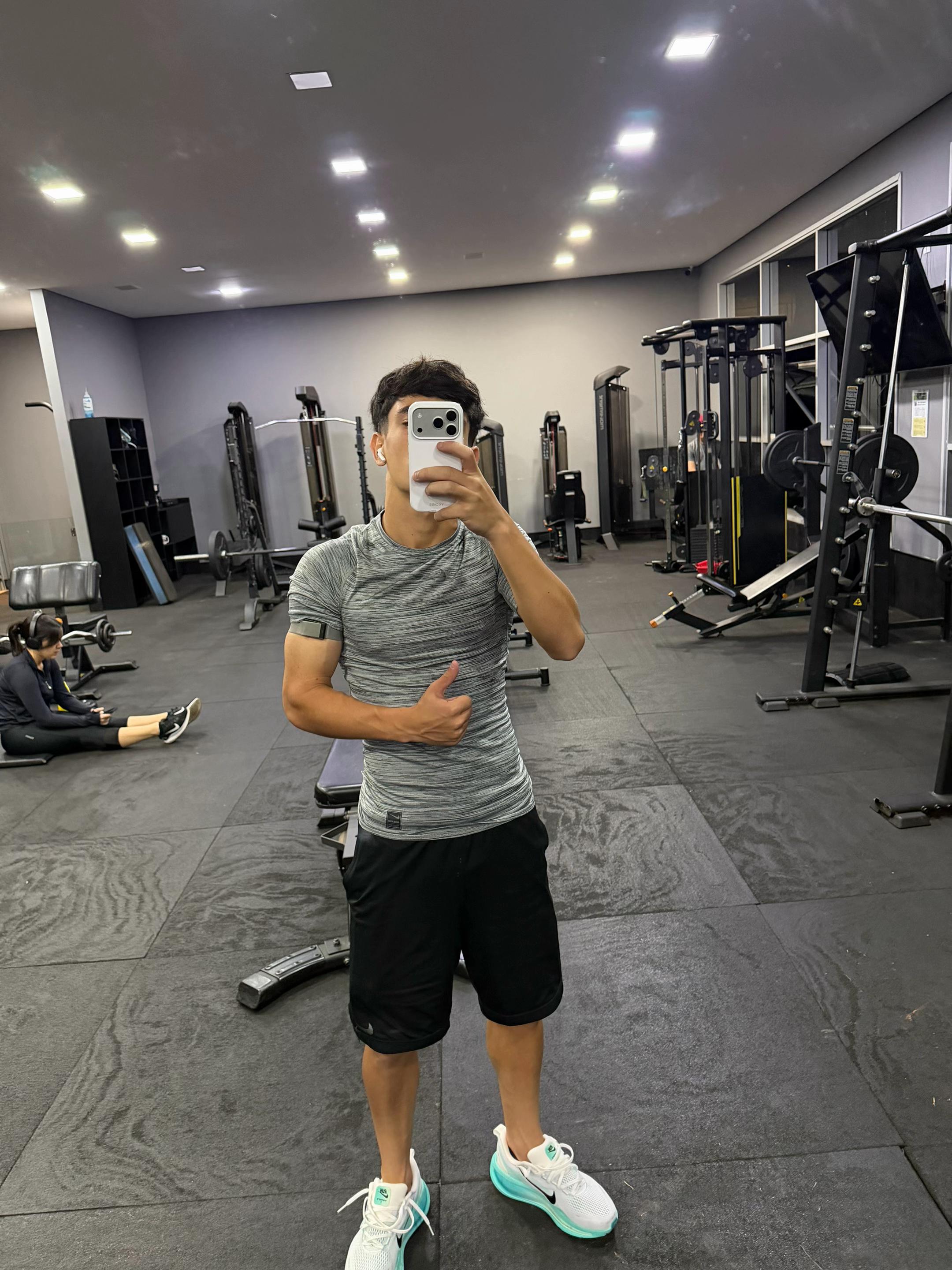 @henrique lemos🕺🏻
