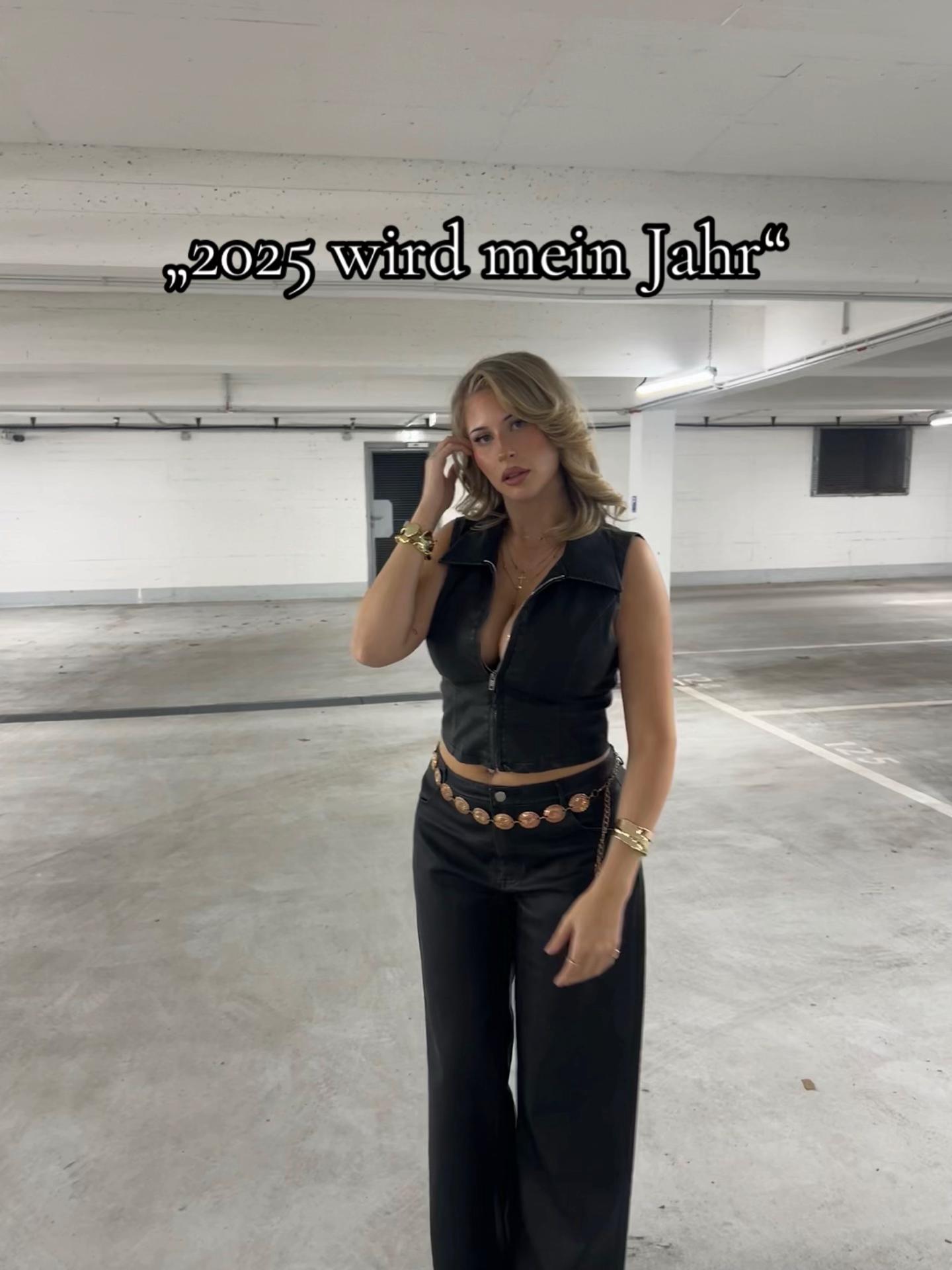 @Elise🪭🕯️