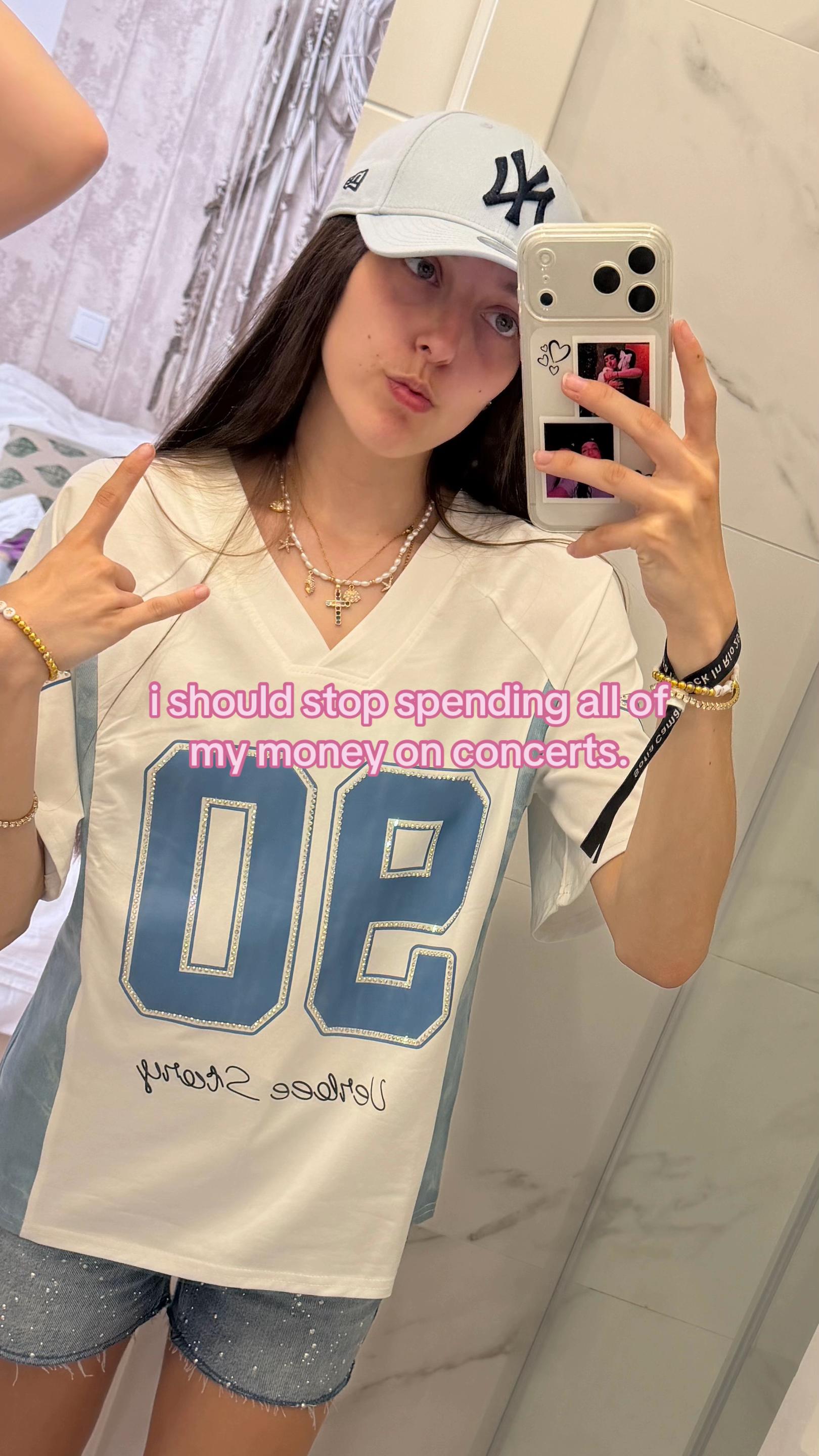 @❀𝓛𝓲𝓿❀