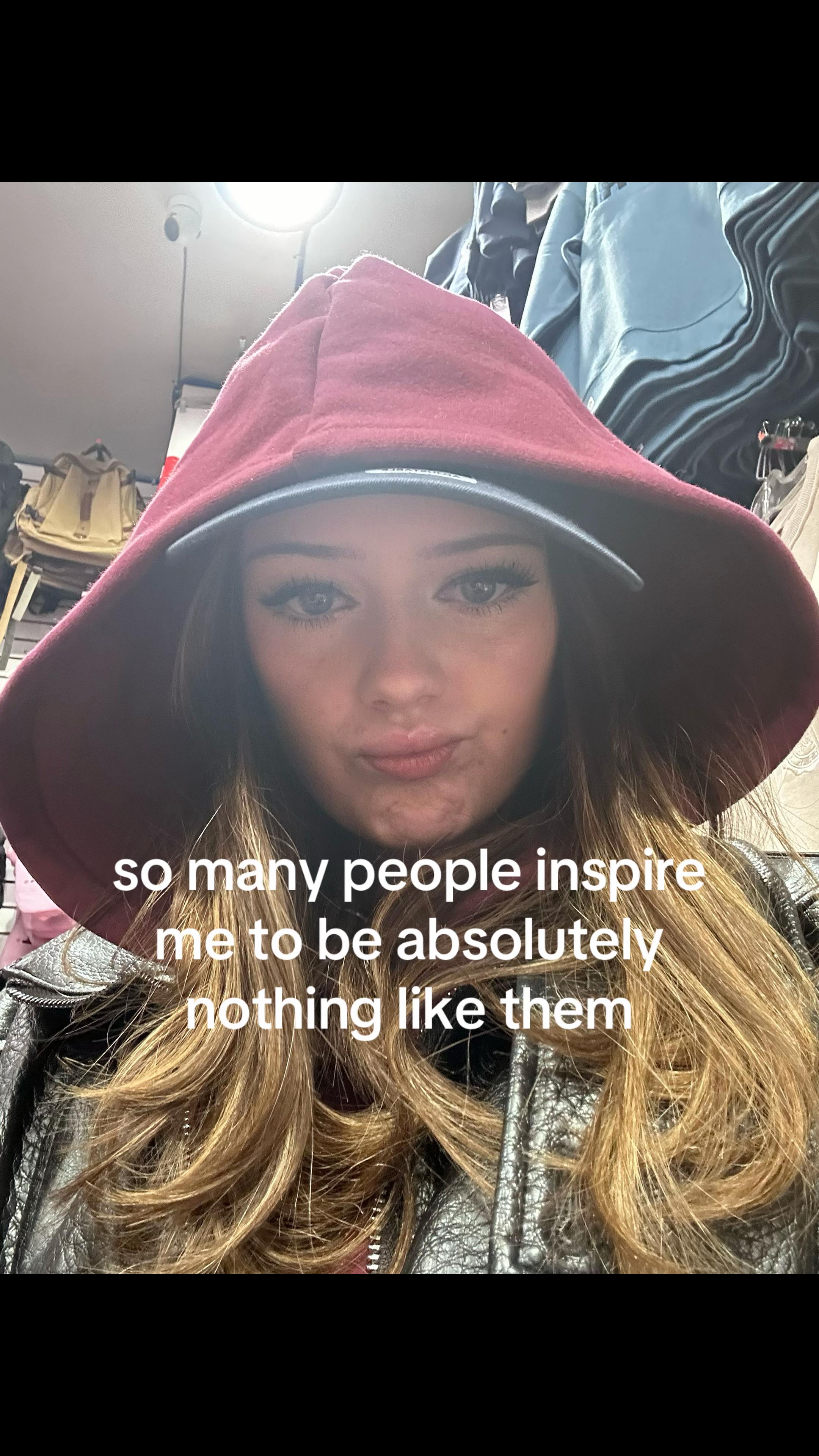 @charmaine ౨ৎ