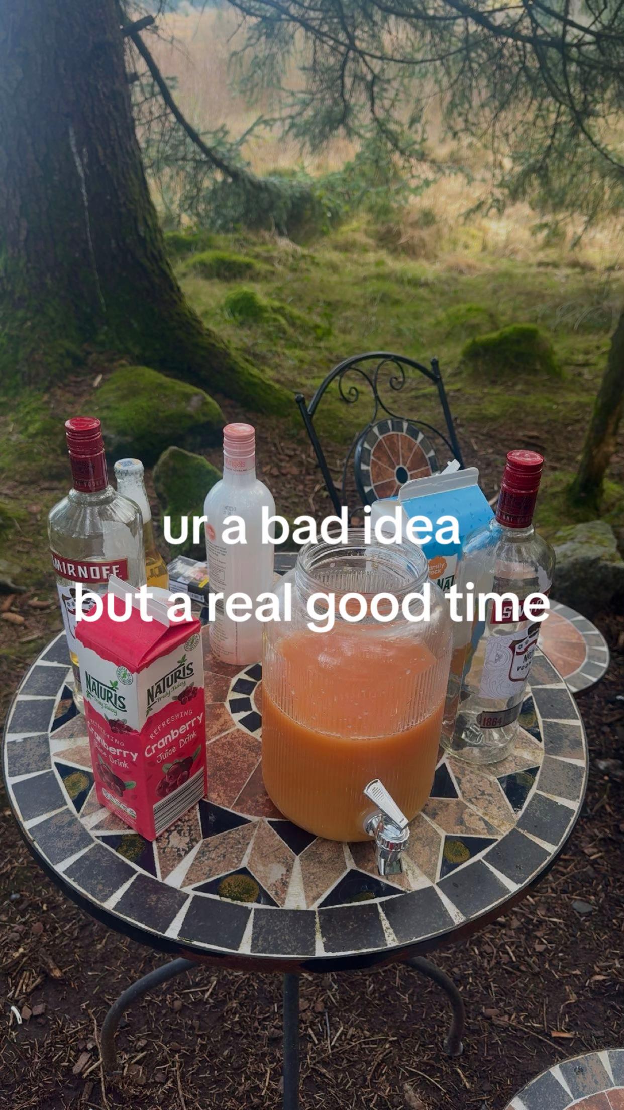 @nicole