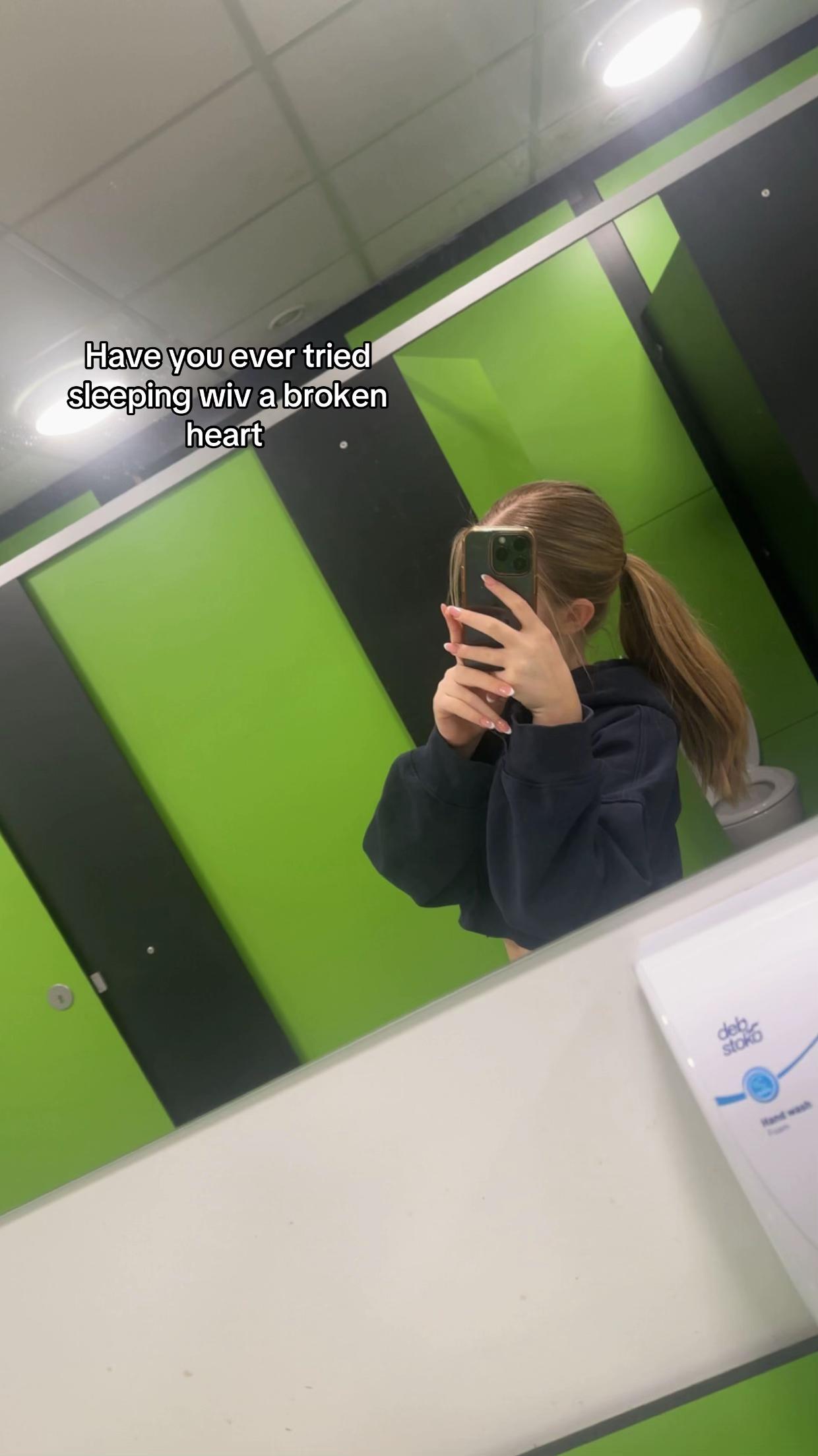 @𝒟ℴ𝓁𝓁𝓎𝓈 𝓁𝒾𝒻ℯ✨👸🏼🥂