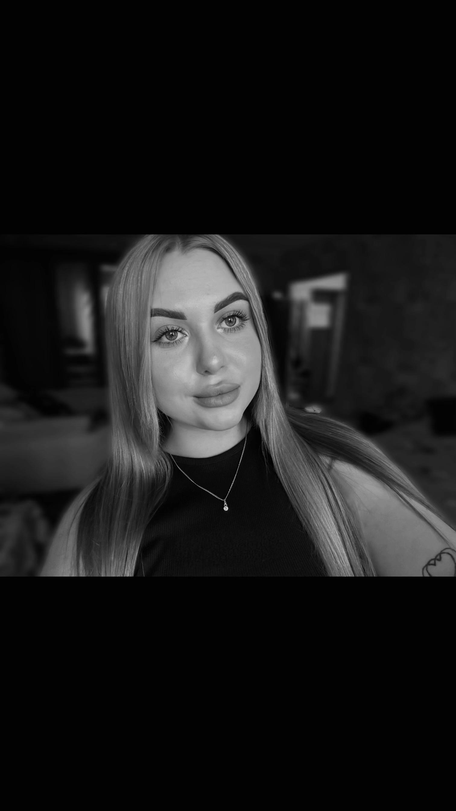 @𝐁𝐢𝐤𝐚🤍