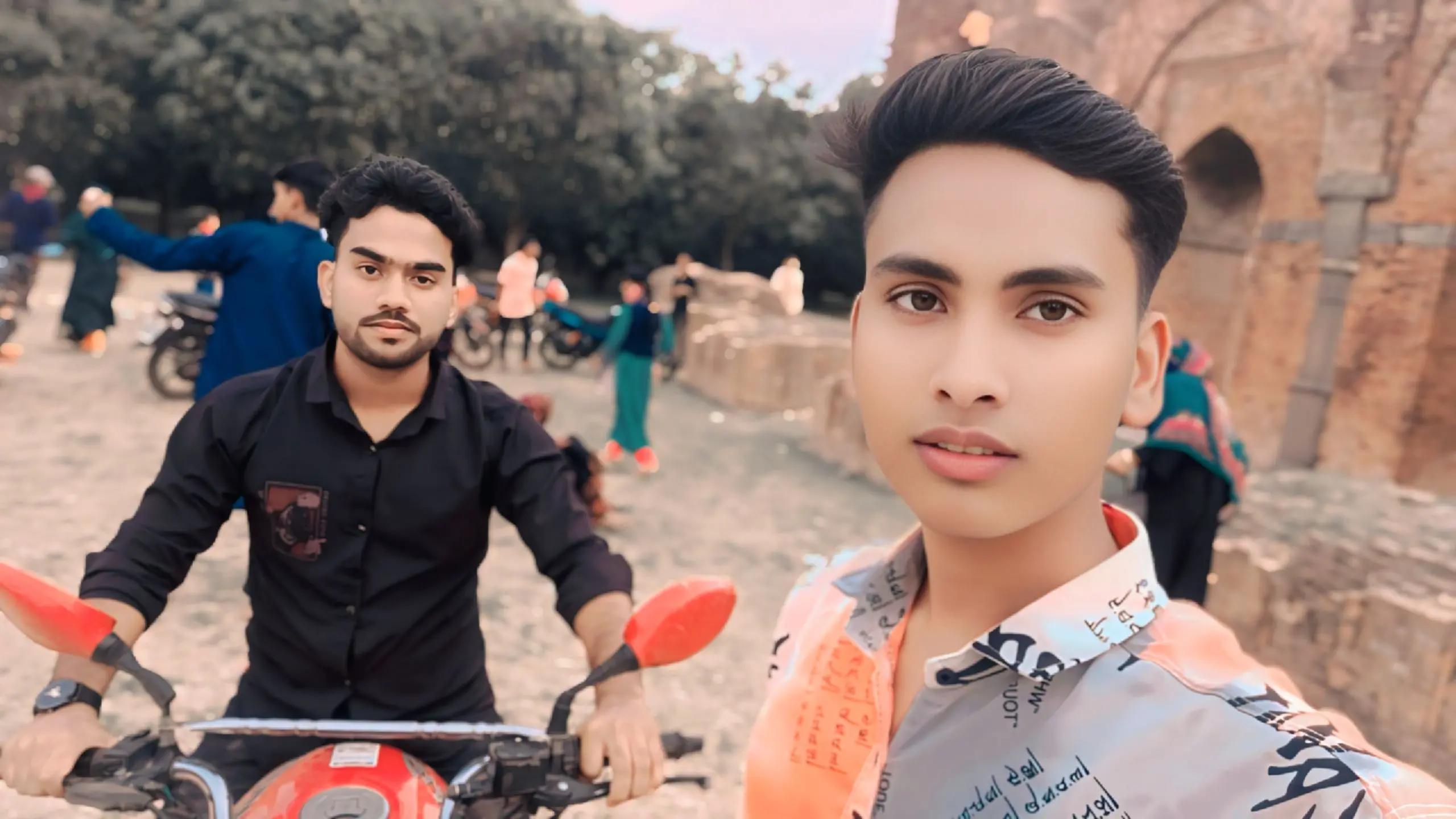 @AYAN_AFREDI