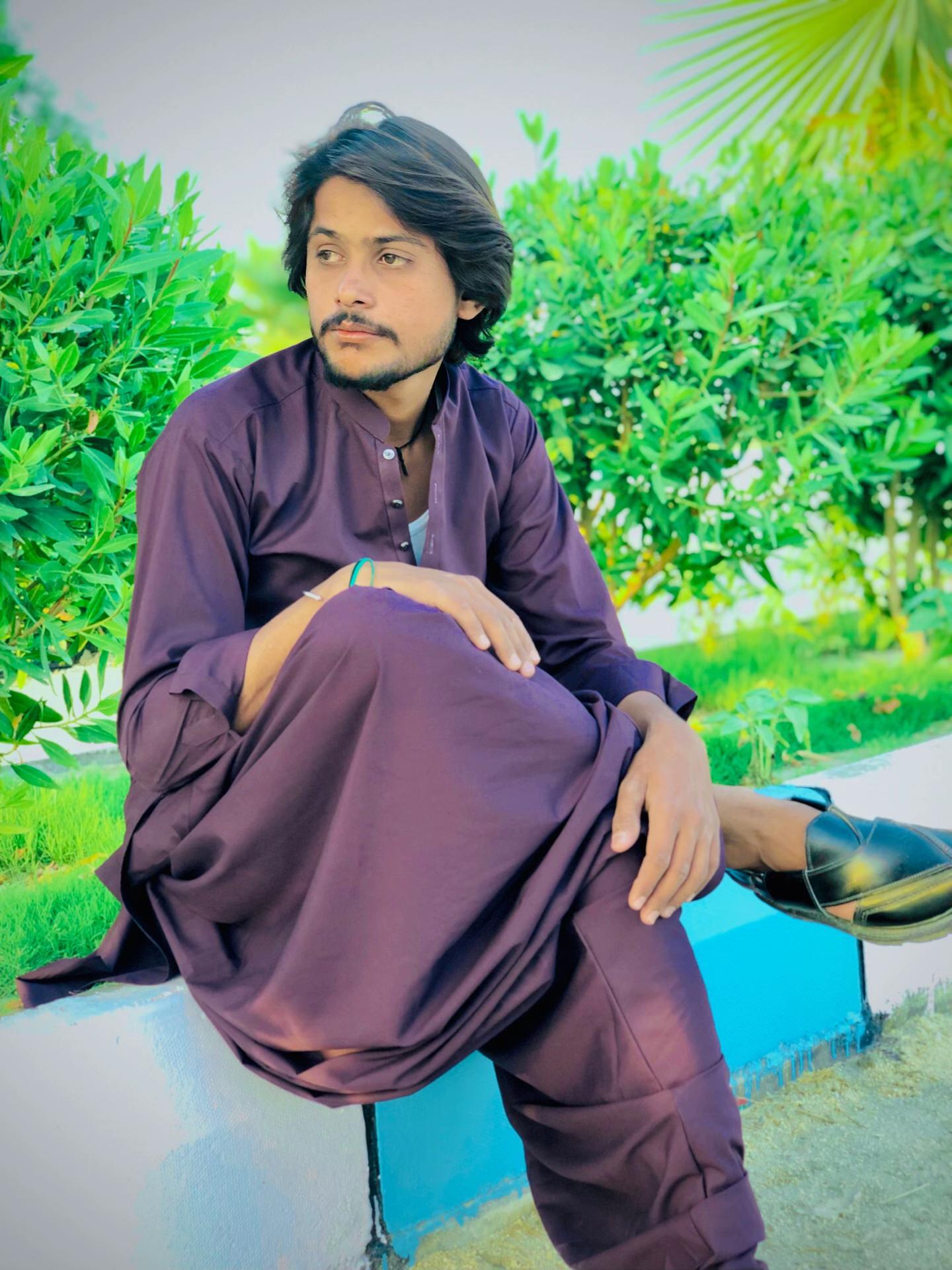 @Ayaz_Alee