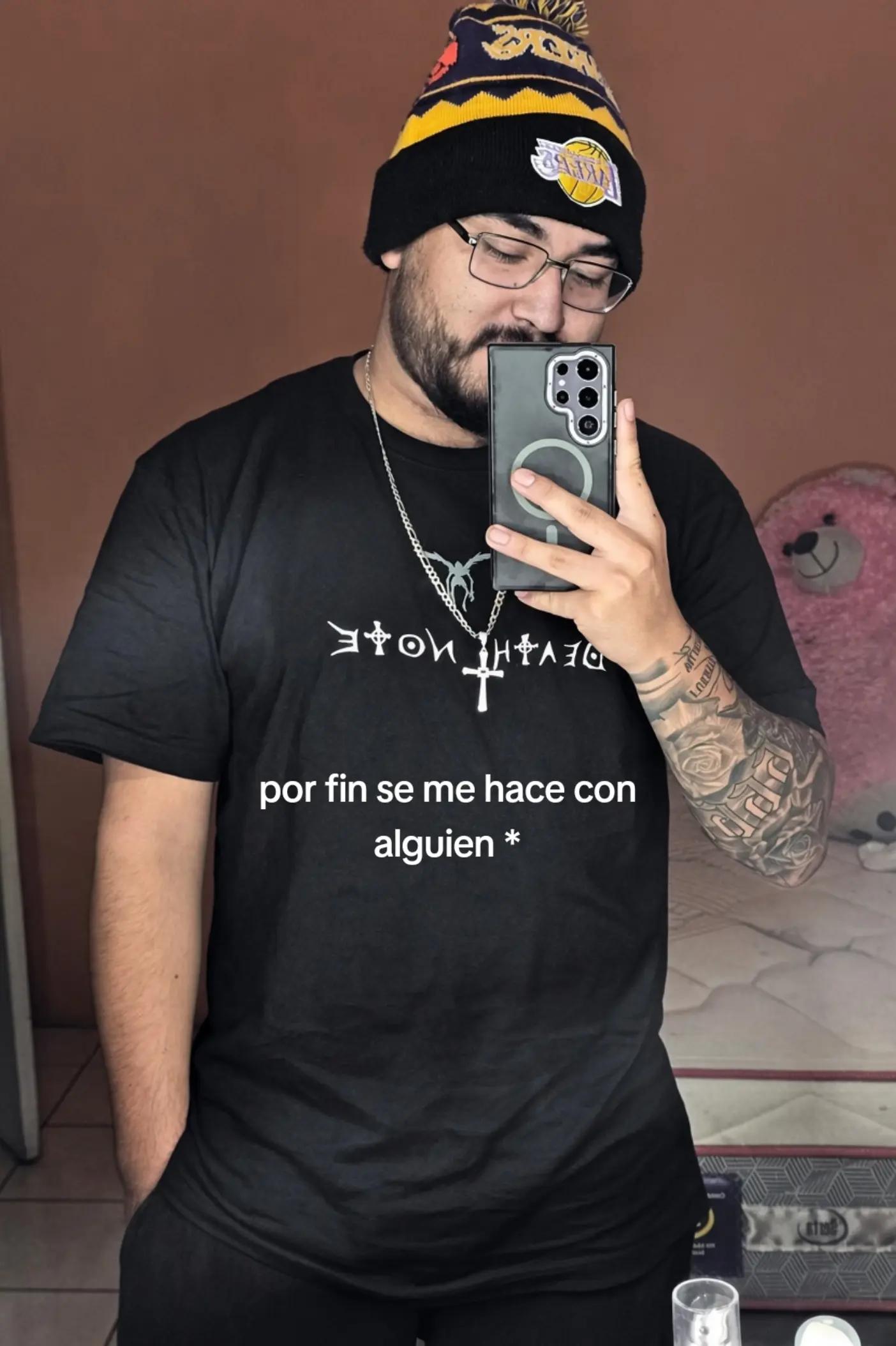 @Emma López シ