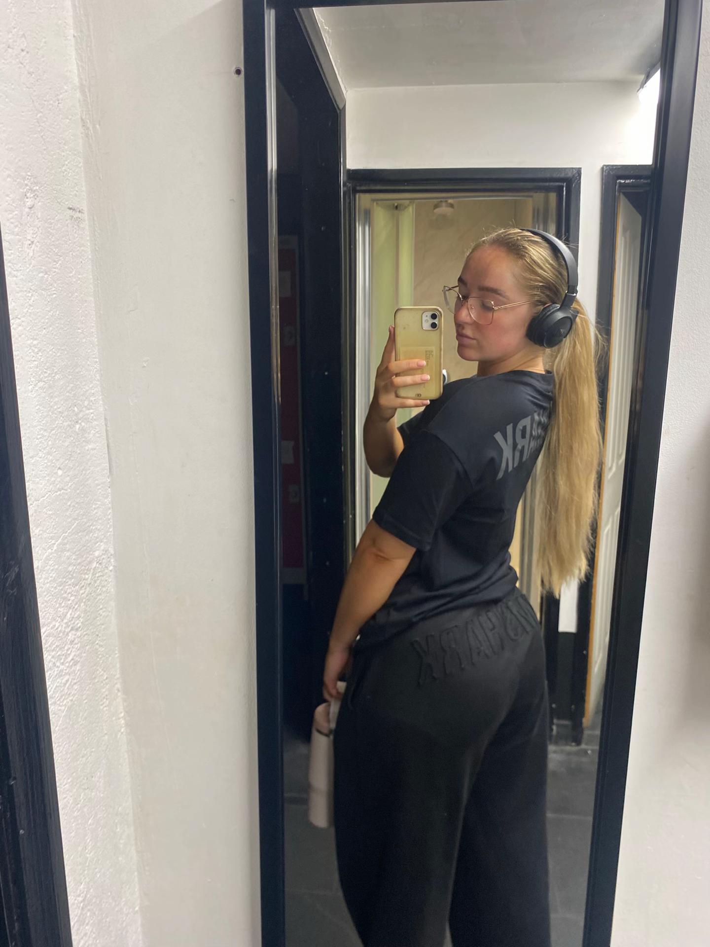 @Kayleigh👸🏼
