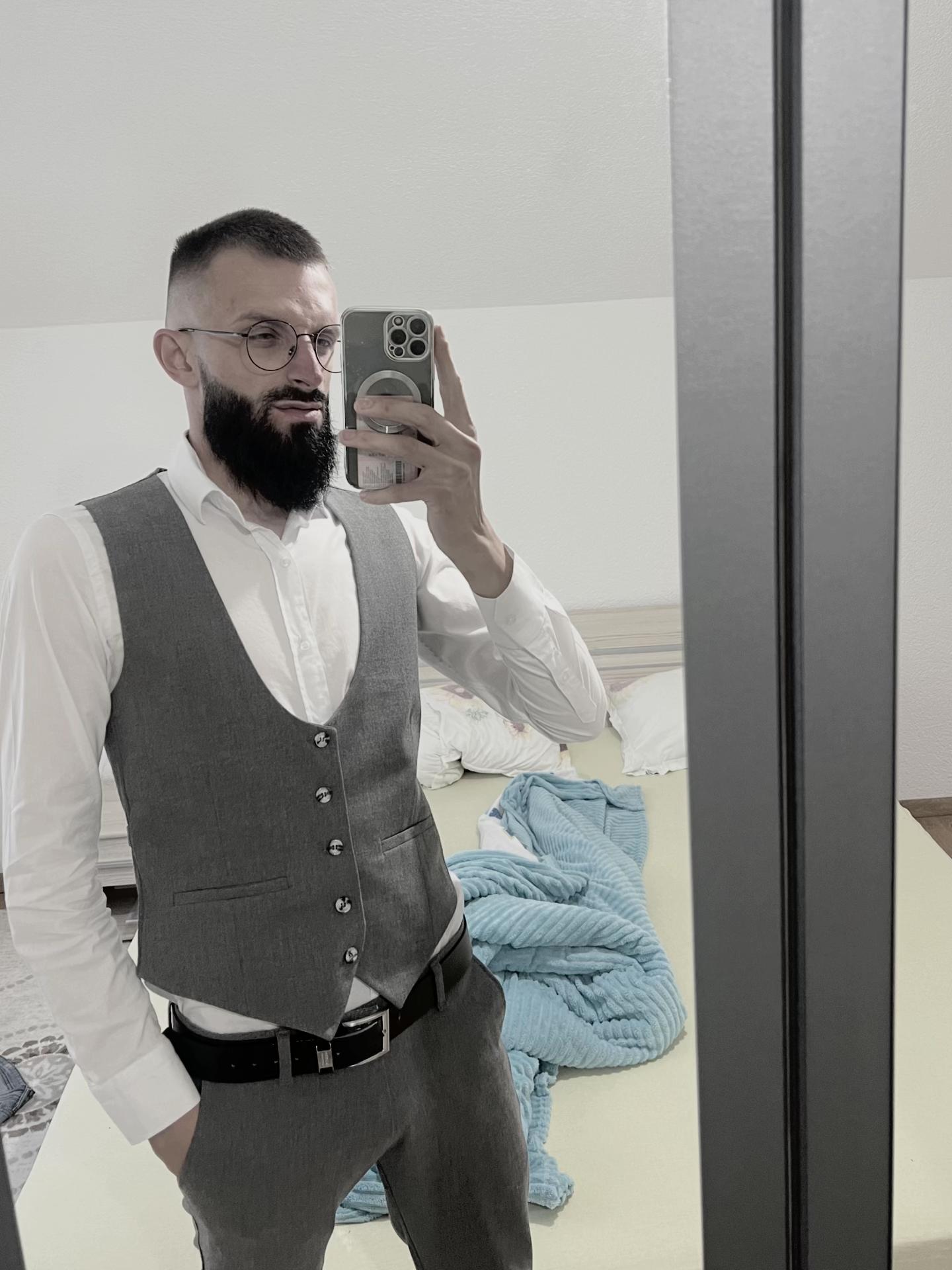 @Seno Osmičević