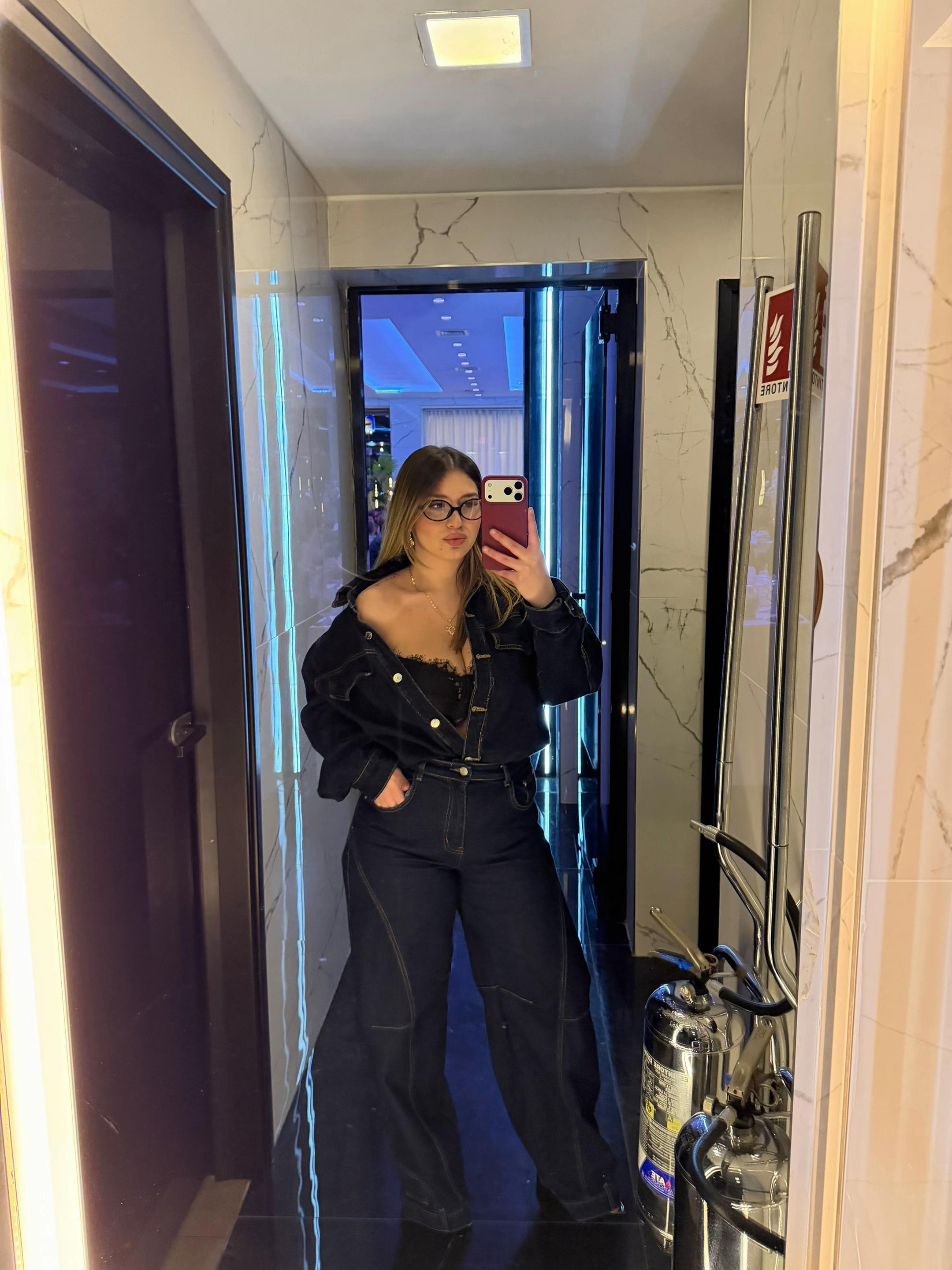 @𝑳 𝑼 𝑰 𝑺 𝑨