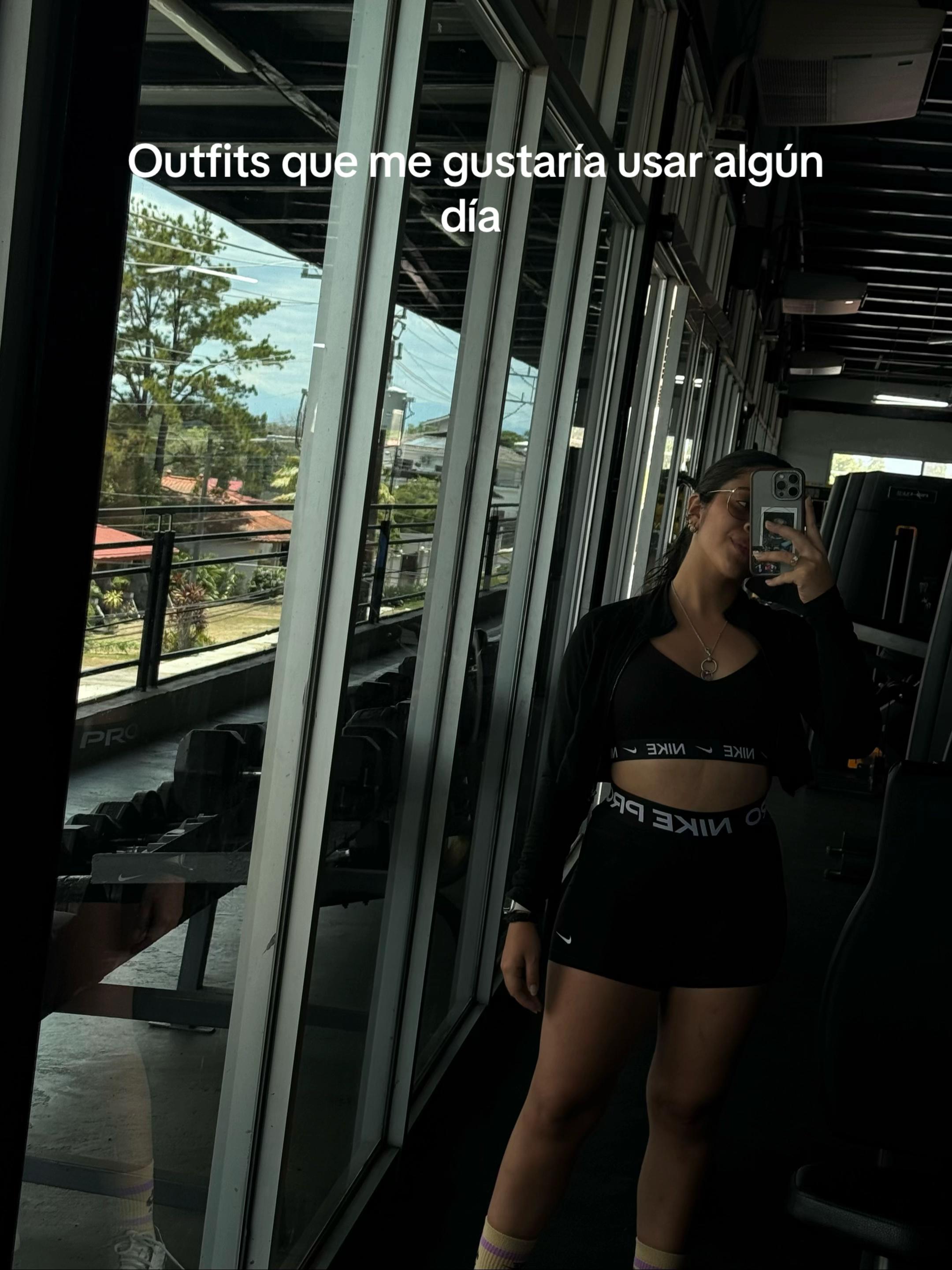 @Diva virtual🥀