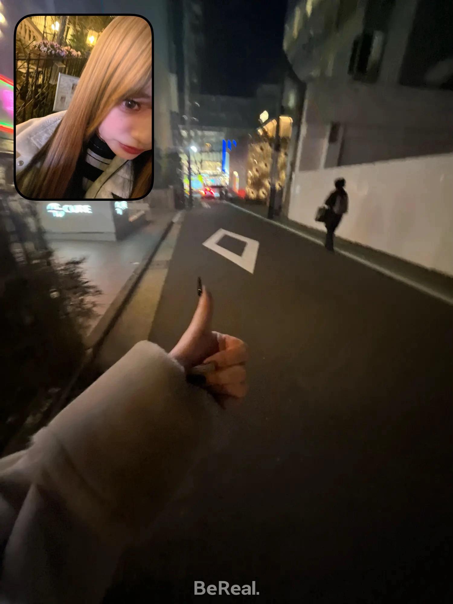 @︎︎