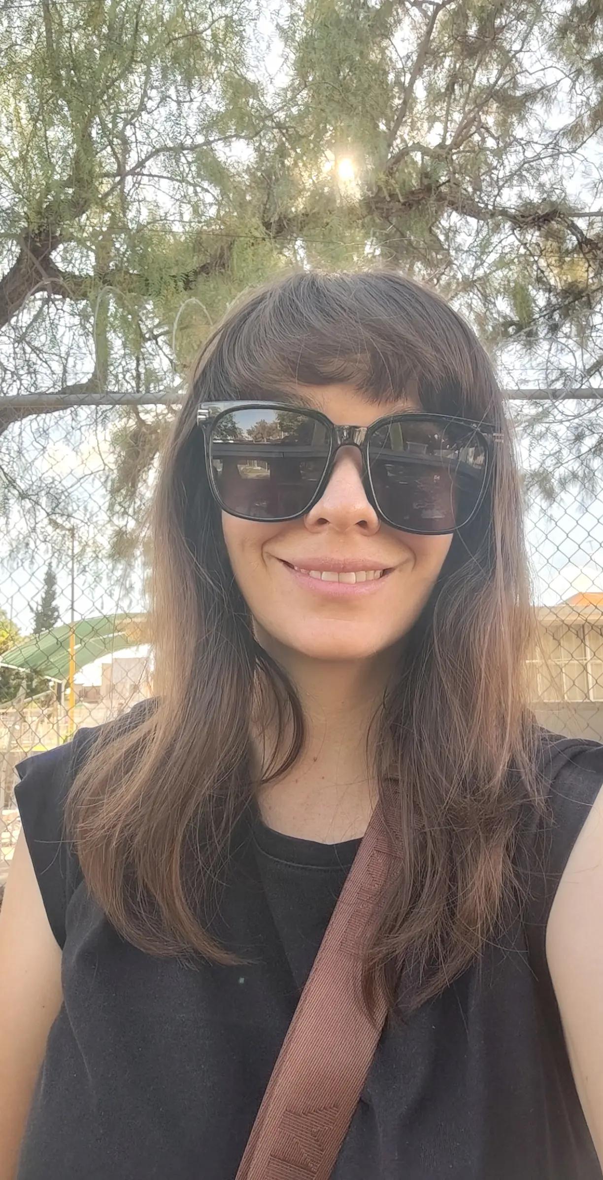 @Elena Bayona