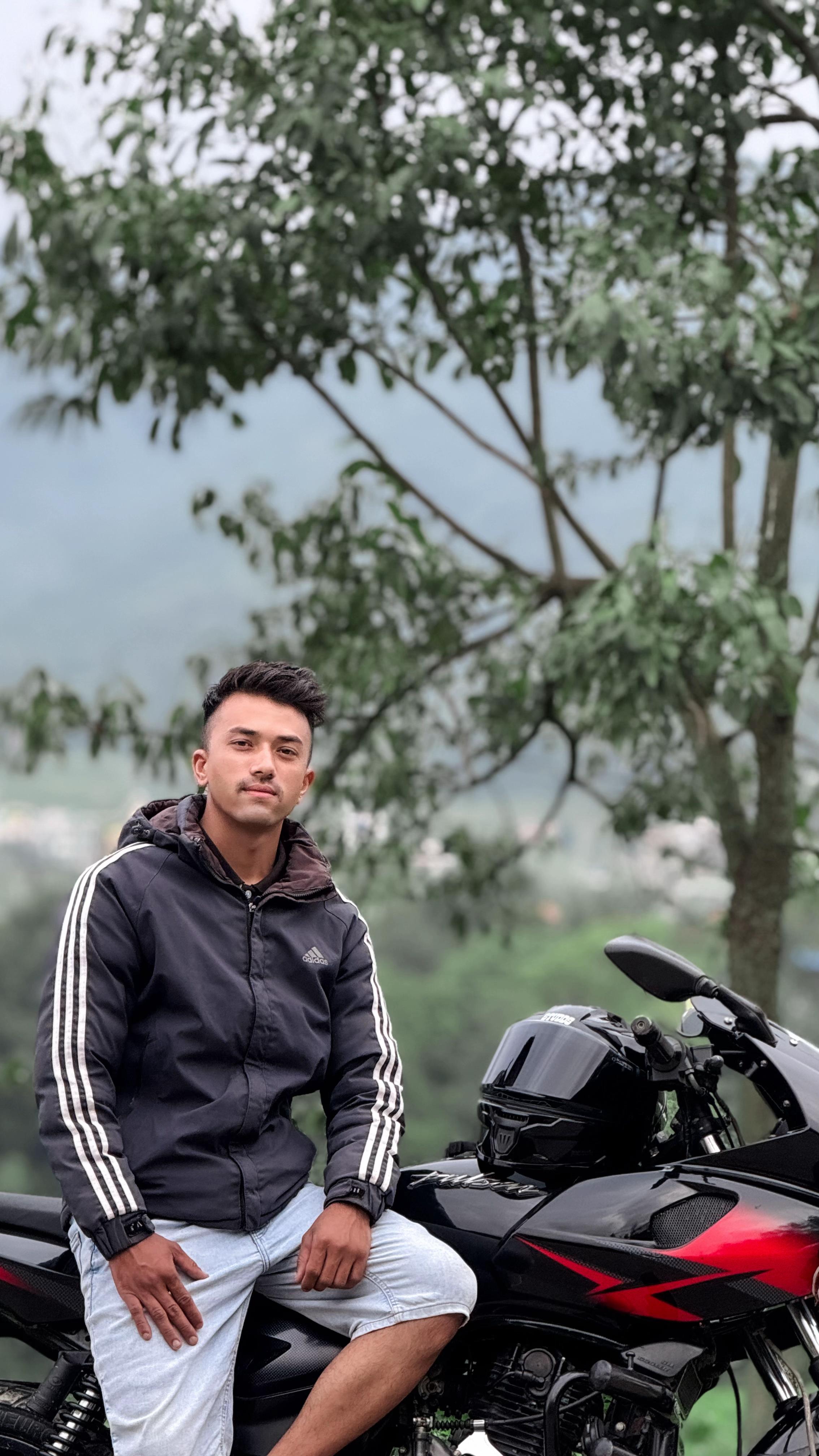 @Rohit_46